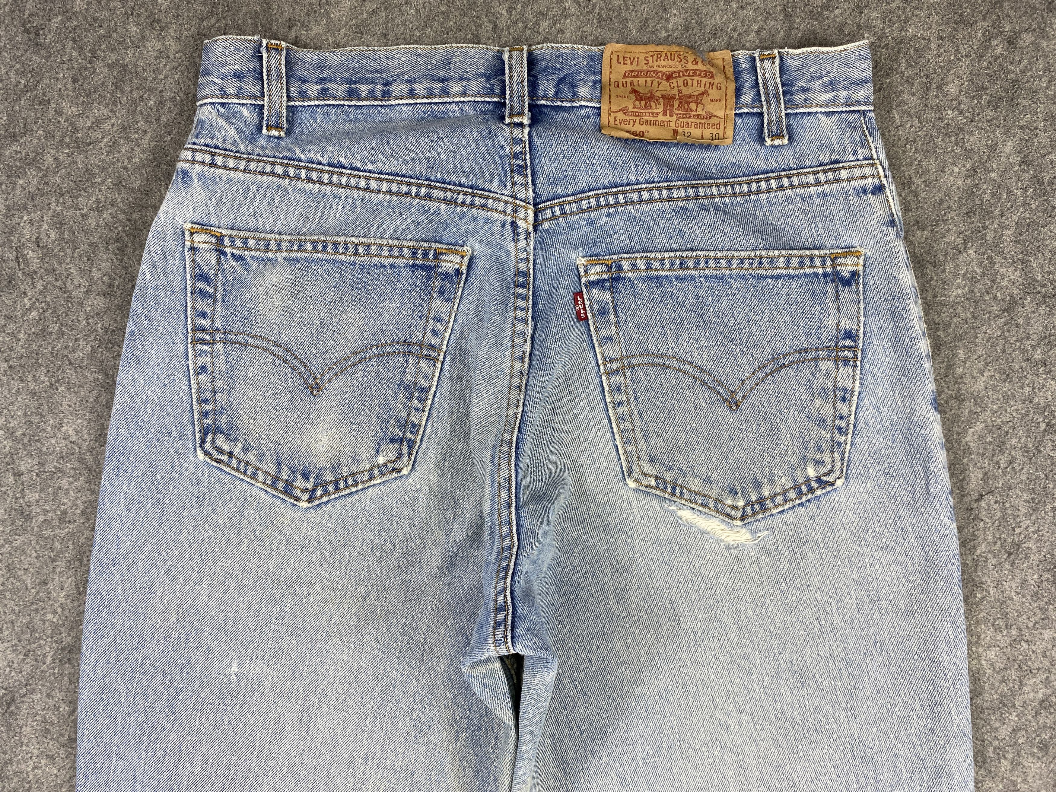 Levi's Distressed Blue Vintage Levi's 560 33x32 Denim -JN1993 Size US 33 - 4 Thumbnail