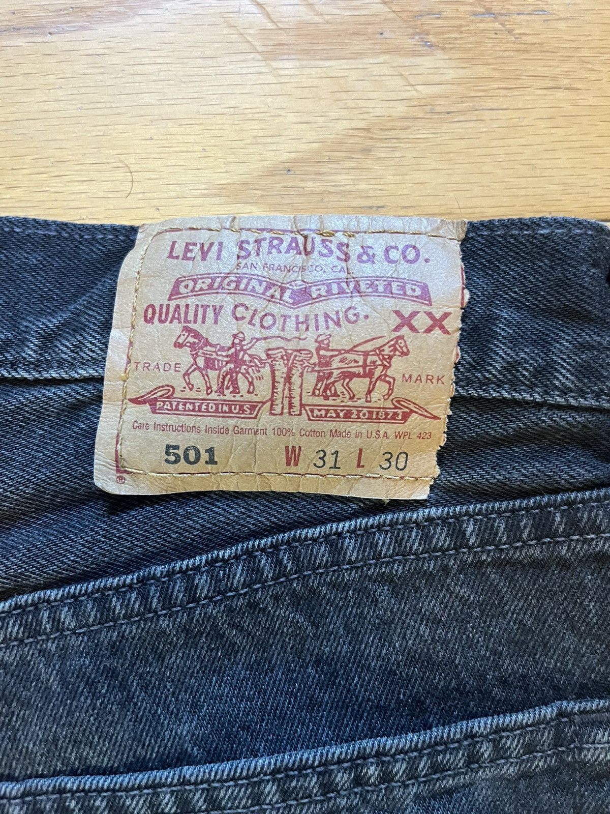 Levi's Vintage Clothing Vintage Black Levi’s 501’s Denim Jeans Batwing Made In USA Size US 29 - 7 Thumbnail