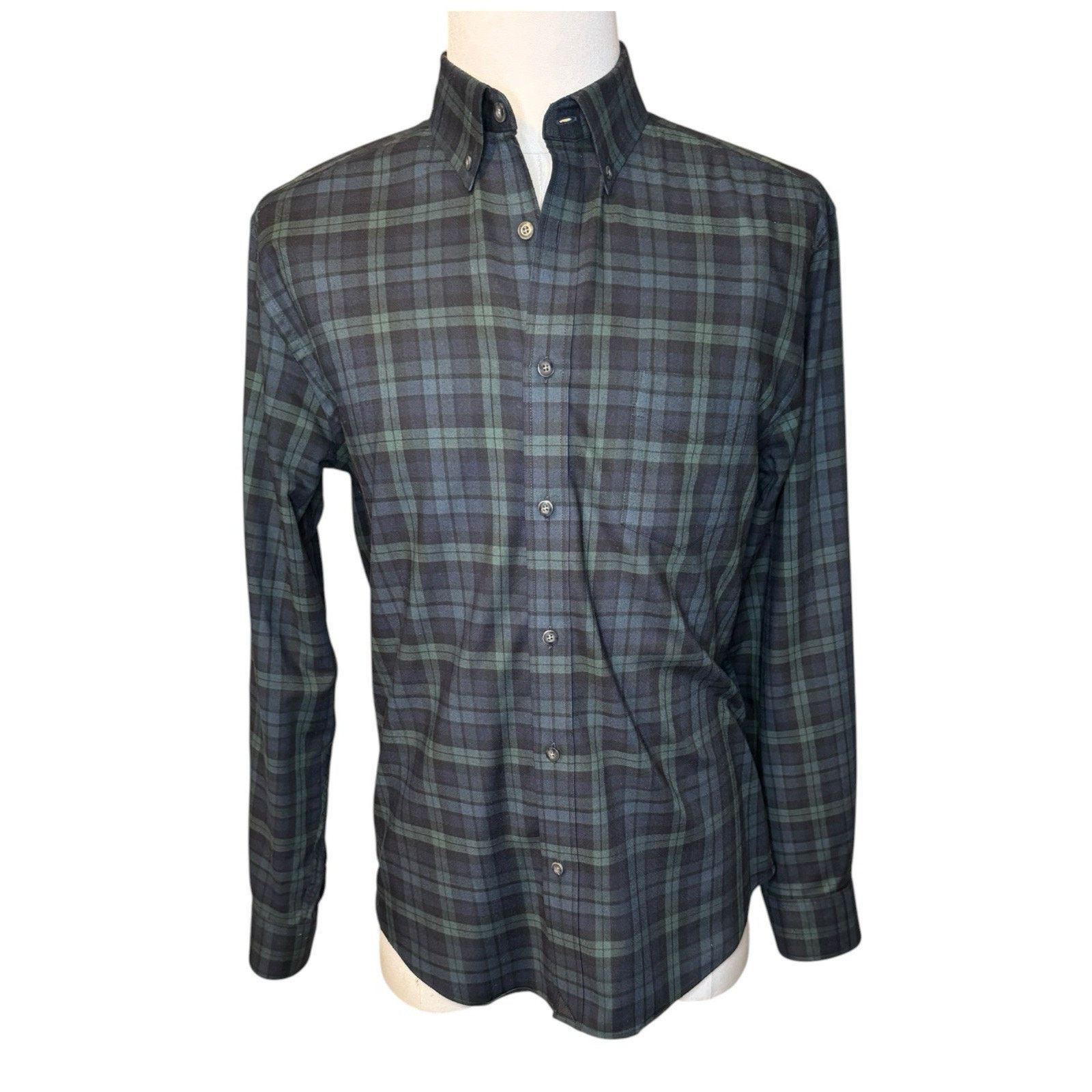 UNTUCKit UNTUCKit Shirt Green Black Watch Plaid Button Down Tartan Size US L / EU 52-54 / 3 - 1 Thumbnail
