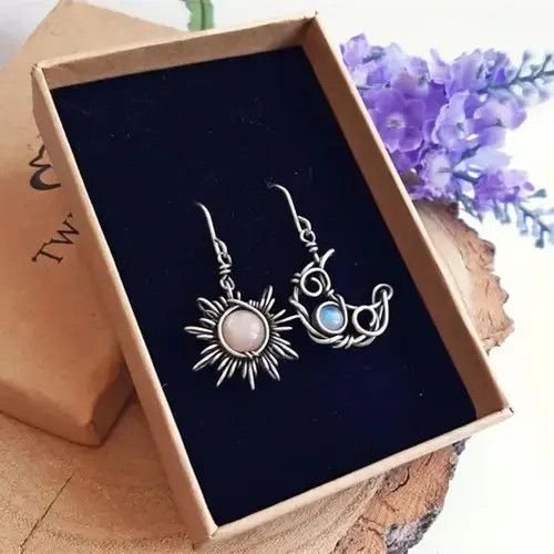Designer × Jewelry Bohemian Fashion Sun And Moon Earrings Size ONE SIZE - 2 Thumbnail