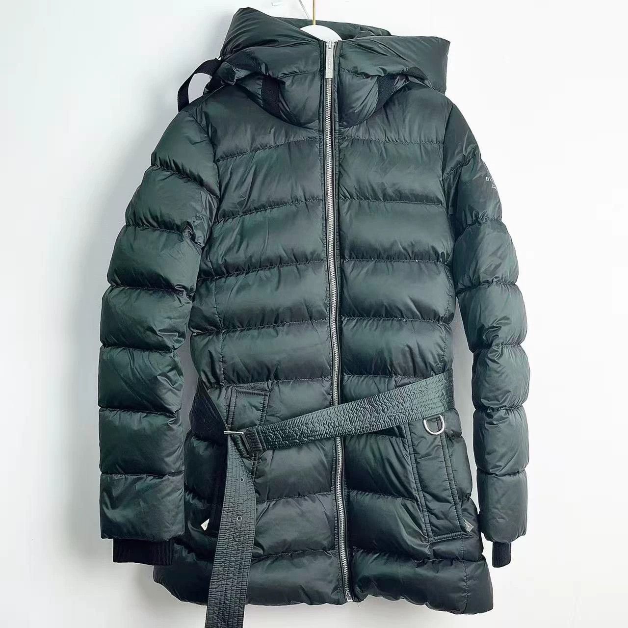 Burberry Burberry Women's Mid-Length Hooded Down Coat Size US XS / EU 42 / 0 - 1 Thumbnail