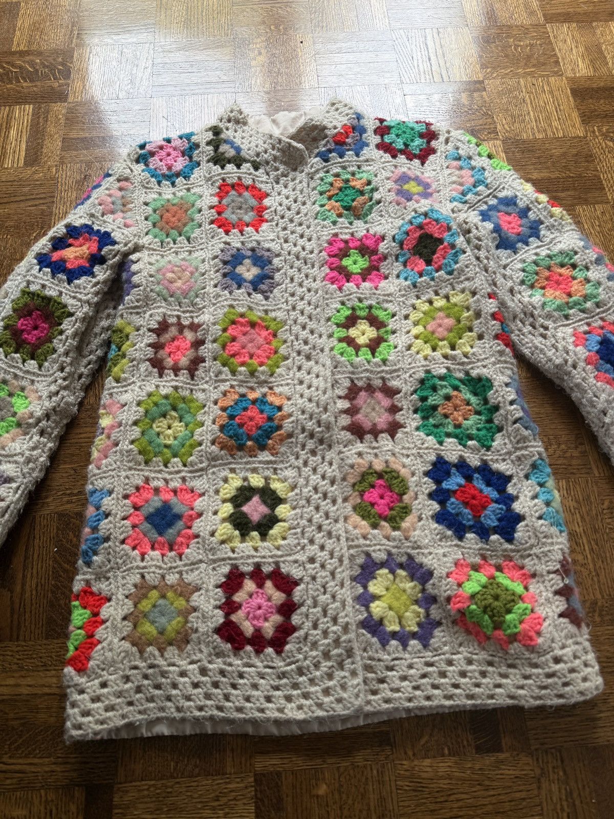 Vintage Vintage 70s Handmade Crochet Granny Square Quilted Jacket Size S / US 4 / IT 40 - 3 Thumbnail
