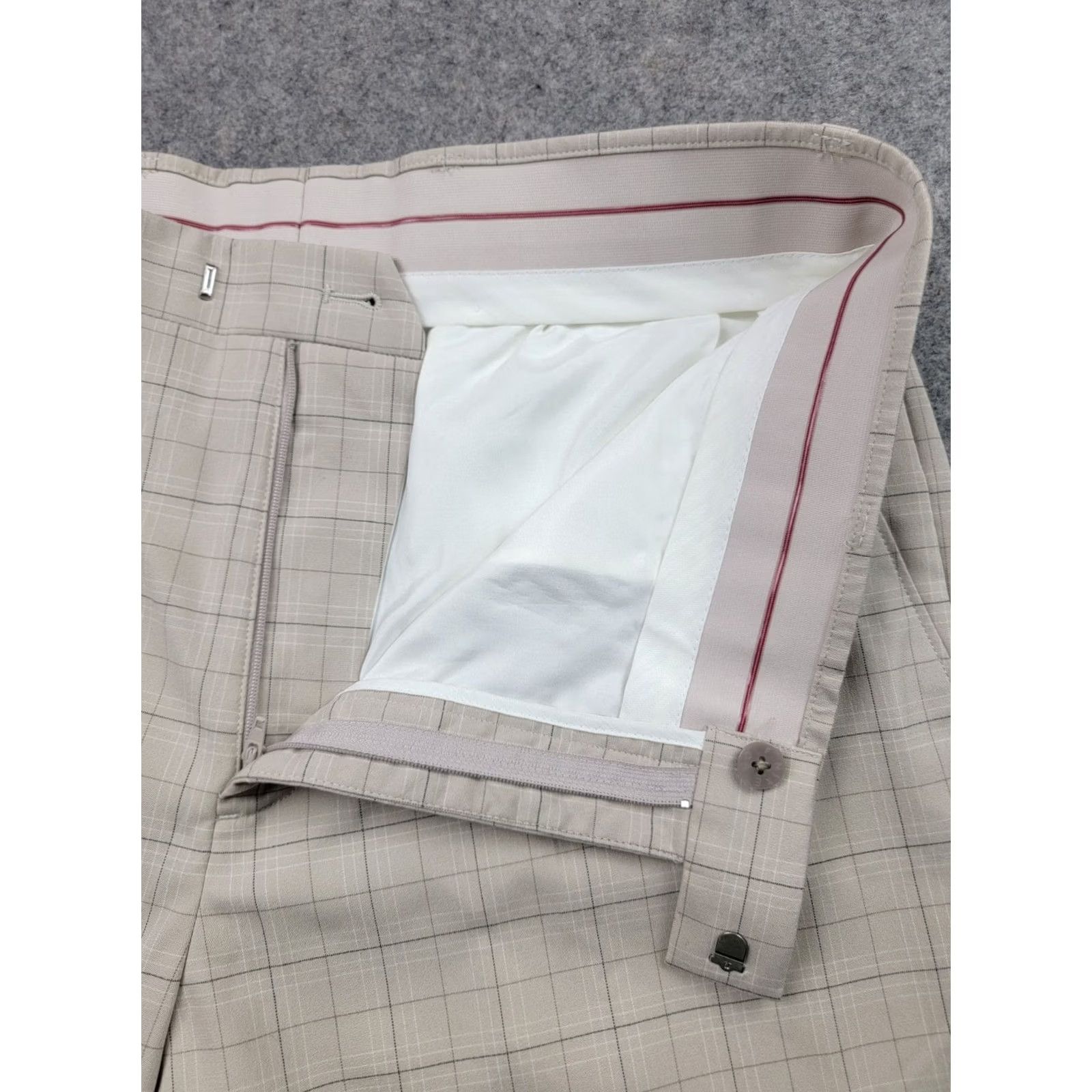 Nike Tiger Woods Collection Pants Nike Mens 36x32 Beige Plaid Golf Sports NWT Size US 36 / EU 52 - 4 Thumbnail