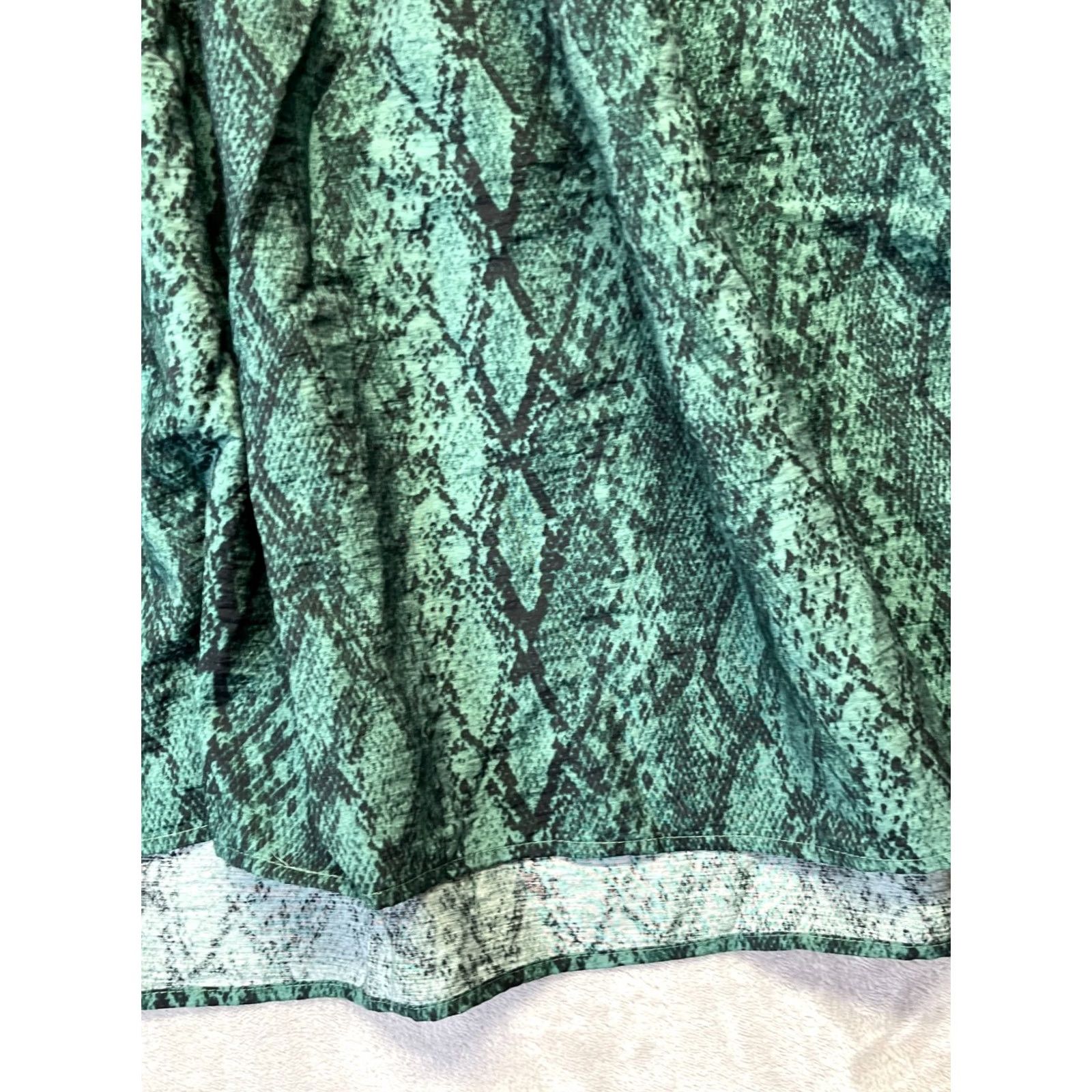 Vintage Ava & Viv Skirt Womens Size 3X Green Black Snake Print Tiered Flowy Midi Skirt Size 40" / US 18 - 4 Thumbnail