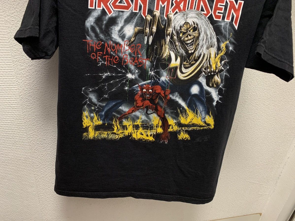 Band Tees Iron Maiden vintage black band t-shirt M as number of beast Size US M / EU 48-50 / 2 - 3 Thumbnail