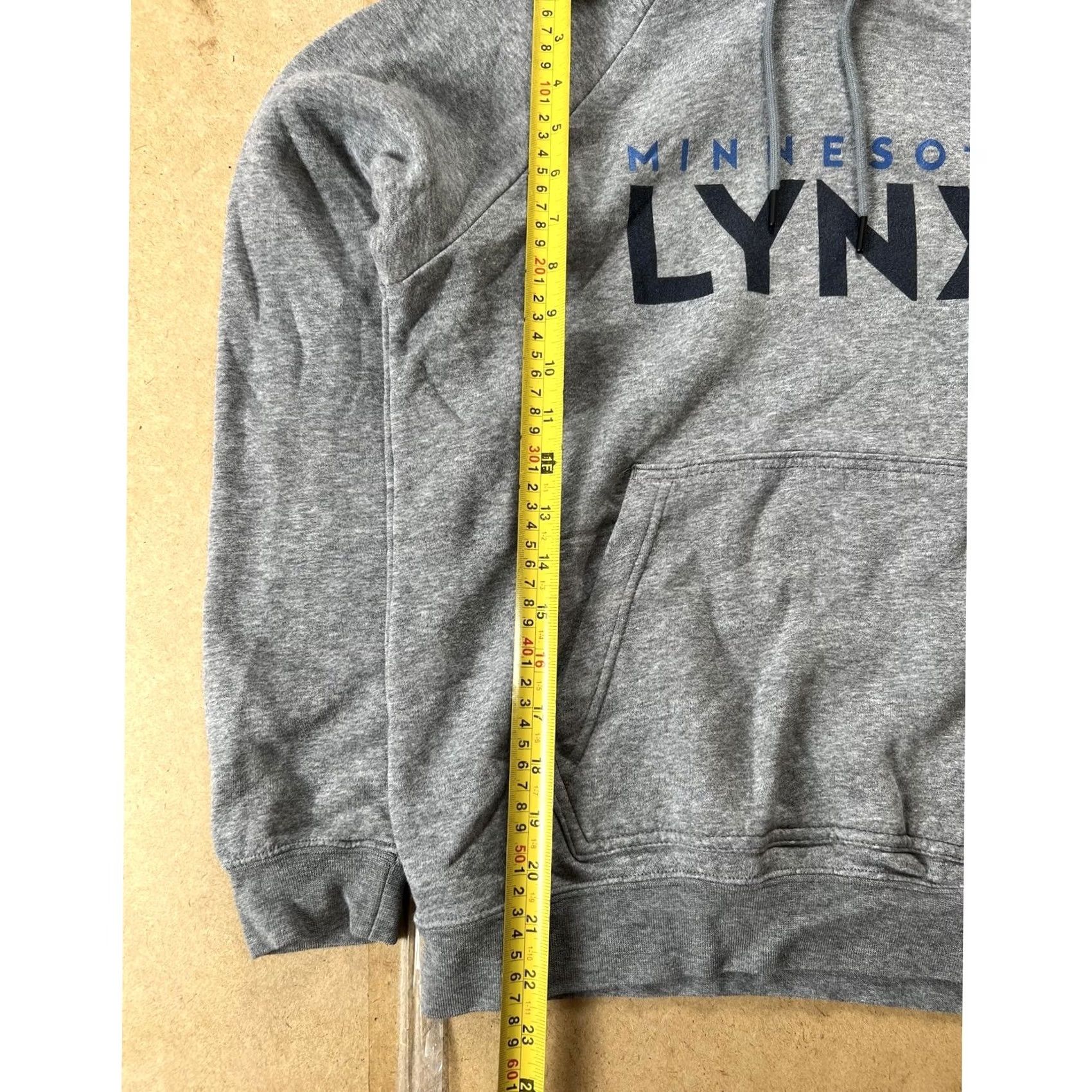 Nike Nike Hoodie Womens S Gray Pullover Hooded Pockets Minnesota Lynx Logo Graphic Size S / US 4 / IT 40 - 2 Thumbnail
