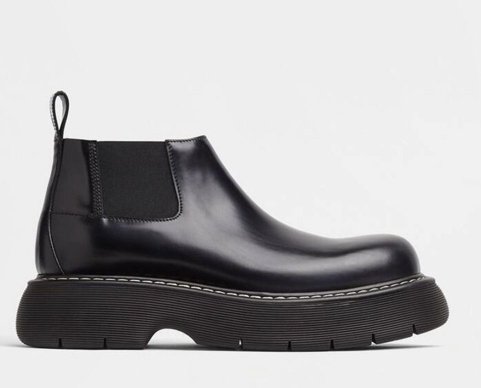 Bottega Veneta Swell in Black Size US 10 / EU 43 - 1 Thumbnail