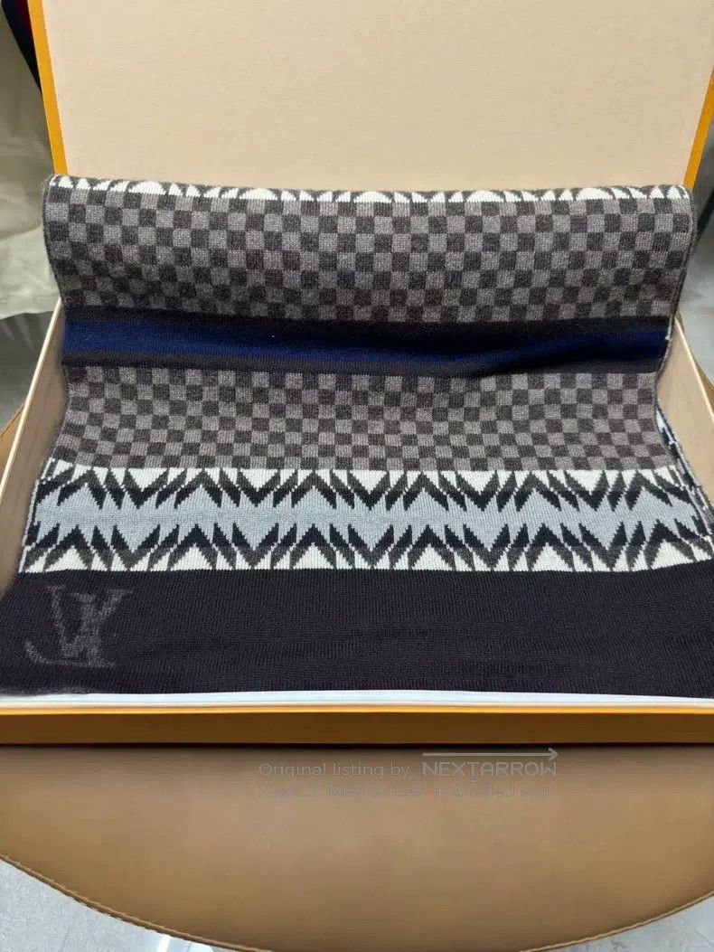 Louis Vuitton Louis Vuitton Cashmere scarf Size ONE SIZE - 1 Thumbnail