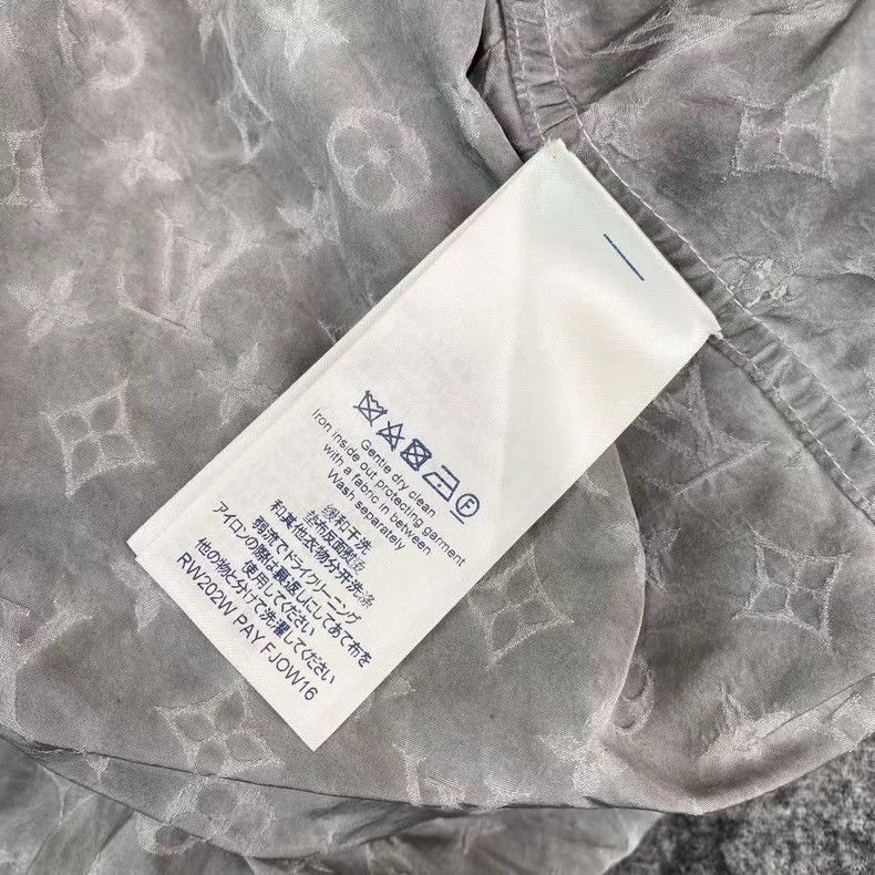 Louis Vuitton Louis Vuitton Alpaca/polyester grey presbyopic full print Size 4XL / US 24-26 - 5 Thumbnail