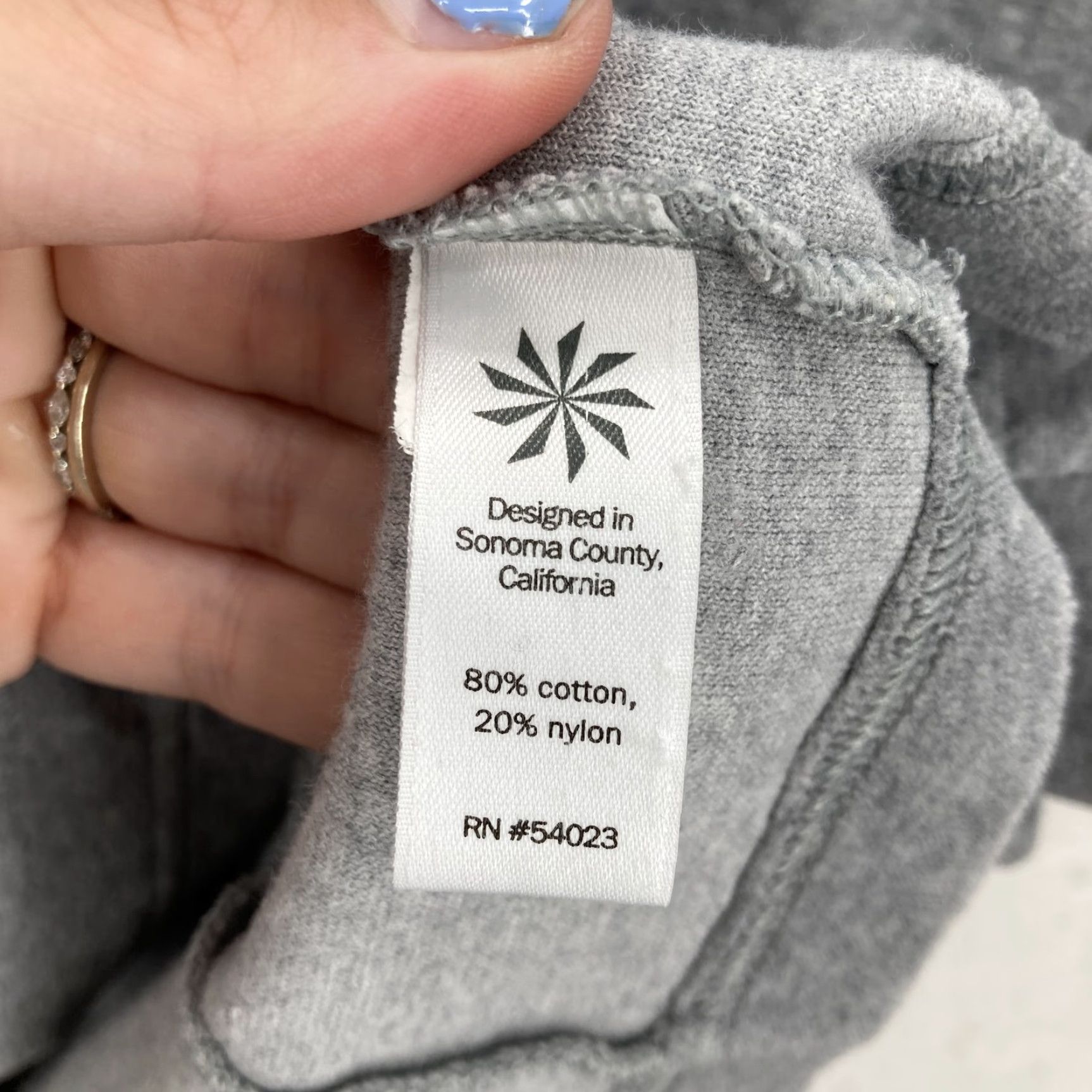 Athleta Athleta Pullover Womens Small Cowl Neck Gray Velour Tunic Relaxed Fit Sweater Size S / US 4 / IT 40 - 5 Thumbnail