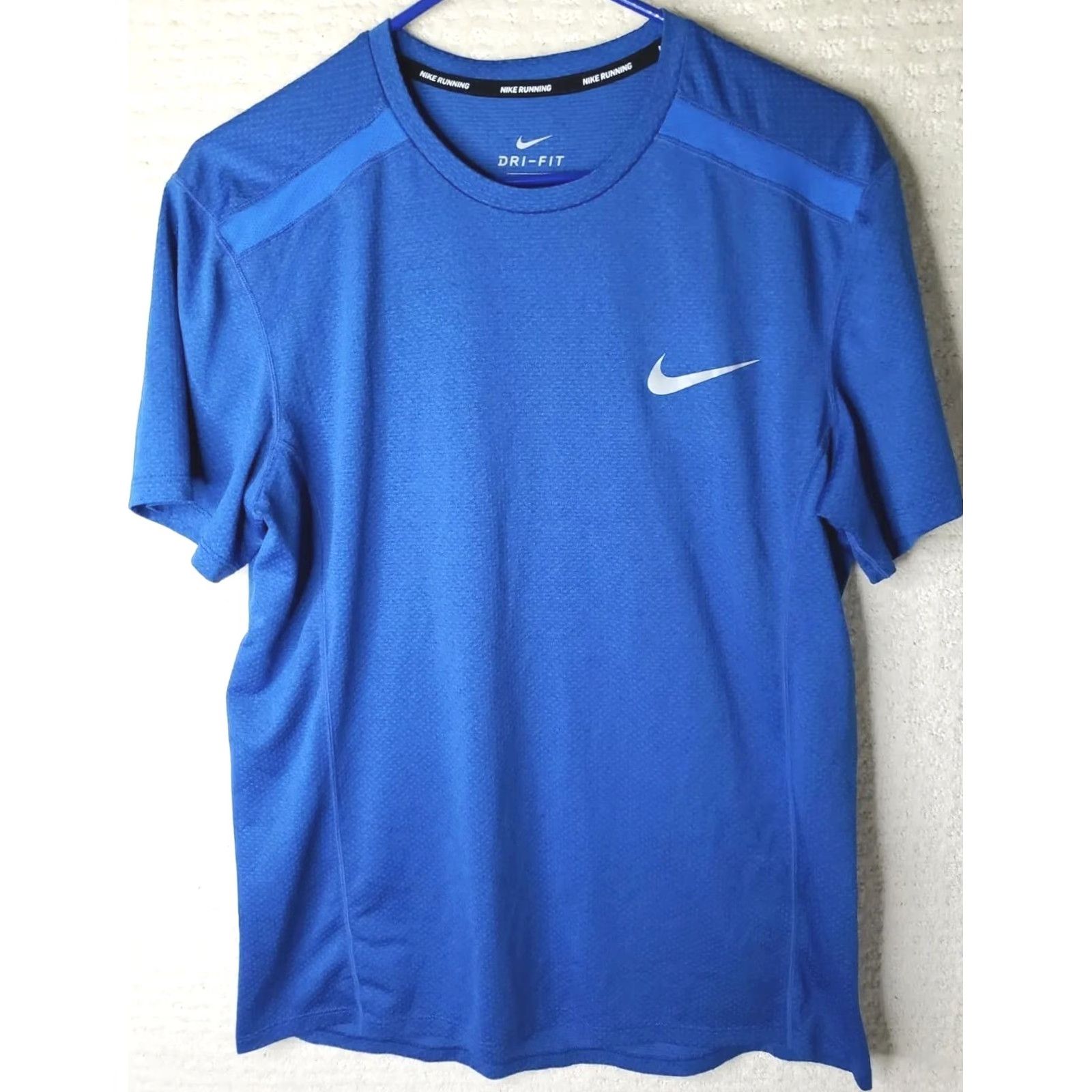 Nike Nike Dri-FIT T-Shirt Men's M Short Sleeve 100% Polyester Blue Nike Running Shirts Size US M / EU 48-50 / 2 - 2 Thumbnail