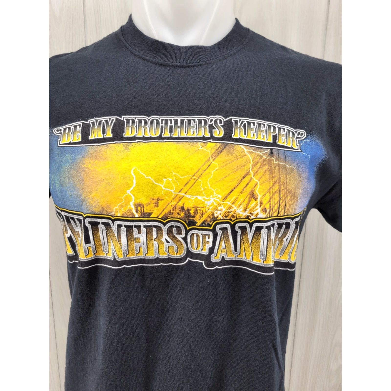 Gildan Pipeliners of Ameria Men's Shirt Size Medium Black T-Shirt Short Sleeve Gildan Regular Size US M / EU 48-50 / 2 - 3 Thumbnail