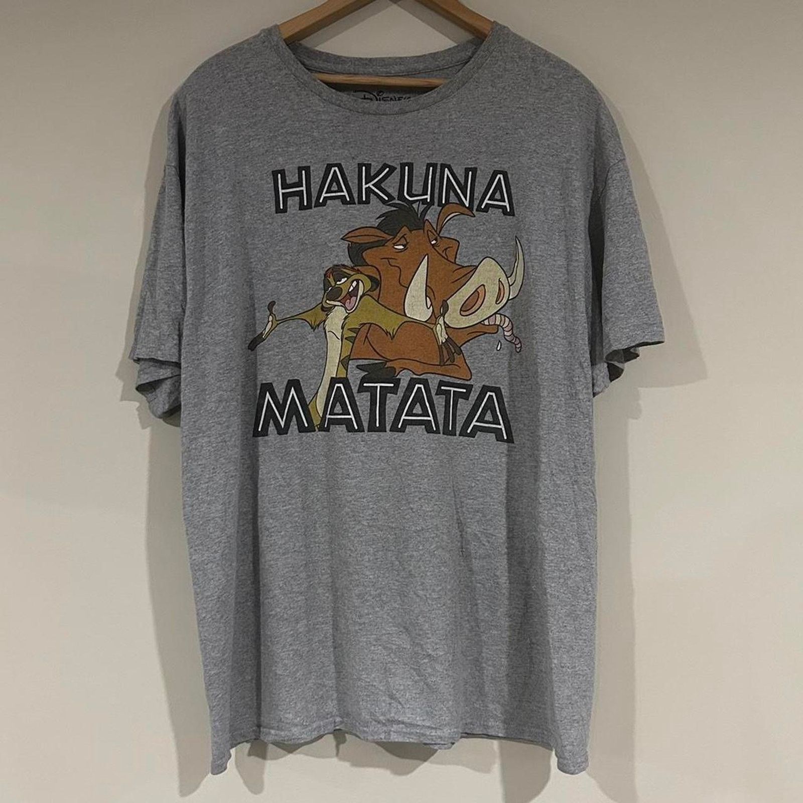 Disney Hakuna Matata Lion King Tee Shirt Size US XL / EU 56 / 4 - 1 Thumbnail