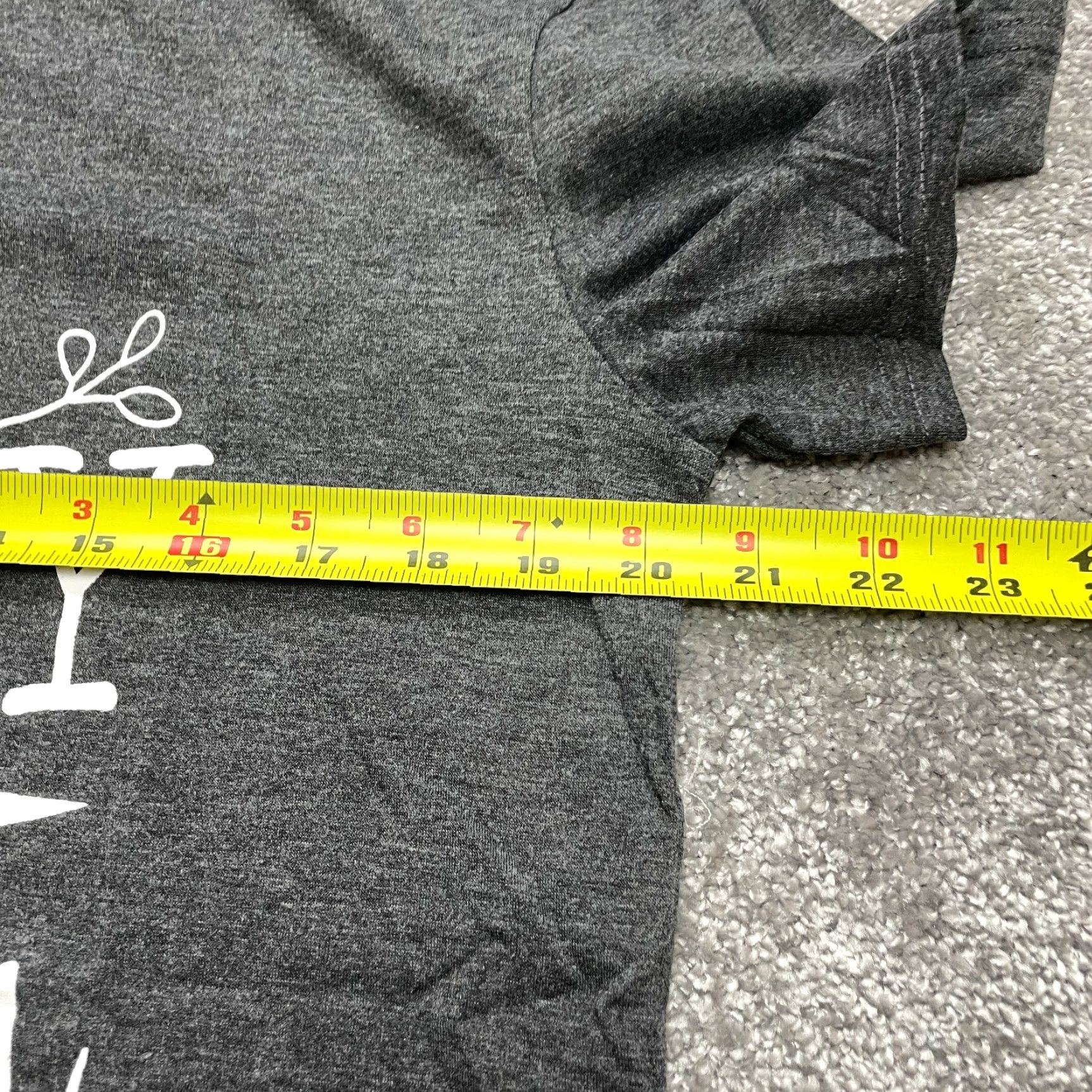 Logo 7 VINTAGE Unbranded Shirt Womens L Gray Bunny Mama Logo Short Sleeve Casual New NWOT Size L / US 10 / IT 46 - 6 Thumbnail