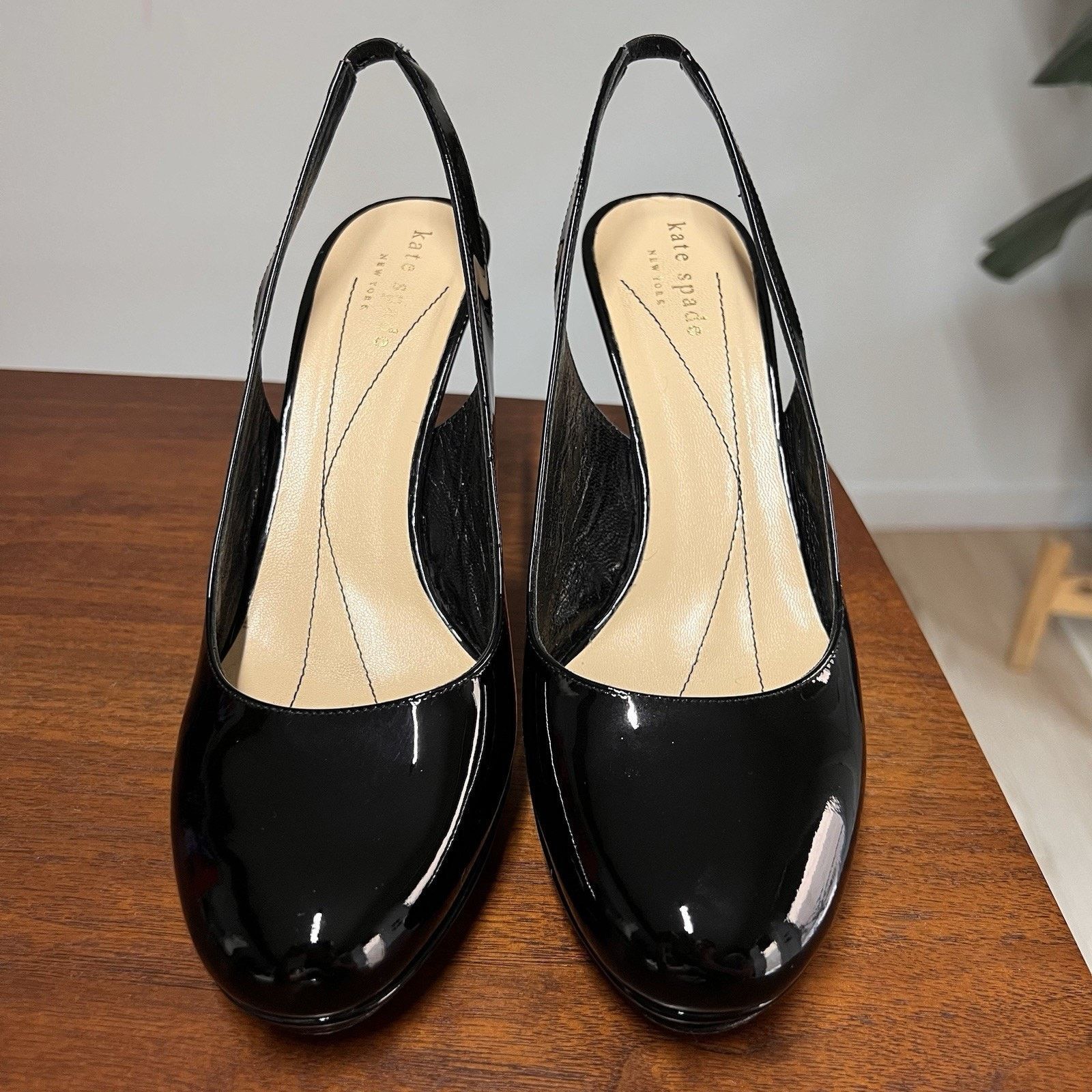 Kate Spade KATE SPADE Kenzie Leather Slingback Heel 7B Closed Toe Size US 7 / IT 37 - 3 Thumbnail