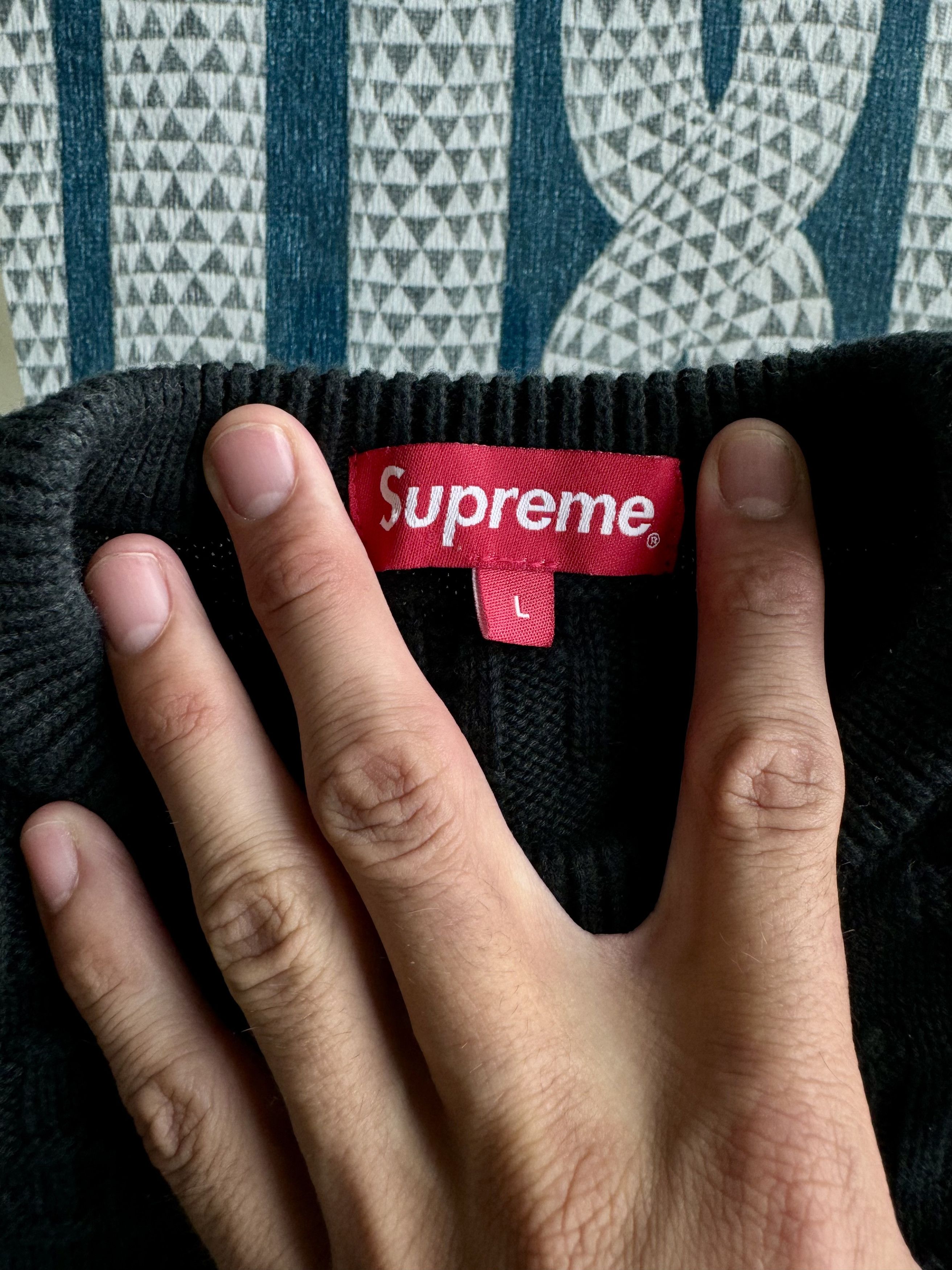 Supreme Supreme Raised Logo Sweater Size US L / EU 52-54 / 3 - 2 Thumbnail
