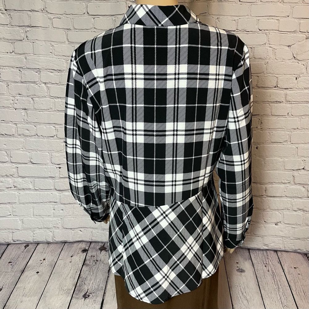 Other New Susan Graver Printed Stretch Woven Button-Front Asymmet Size S / US 4 / IT 40 - 4 Thumbnail