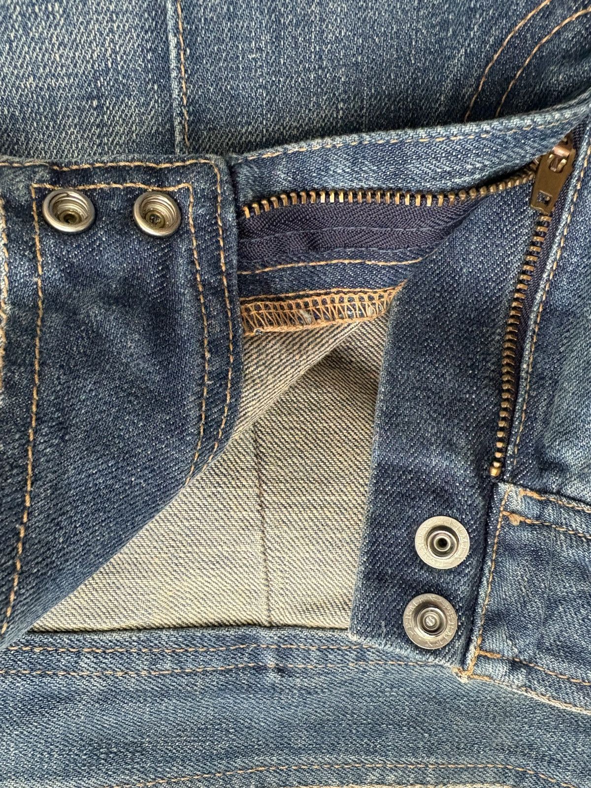 Levi's W29 Vtg Levis Flare Double Button Size US 29 - 7 Thumbnail