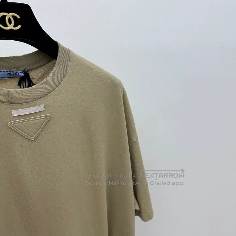 Prada Prada Khaki short-sleeved T-shirt Size S / US 4 / IT 40 - 7 Thumbnail