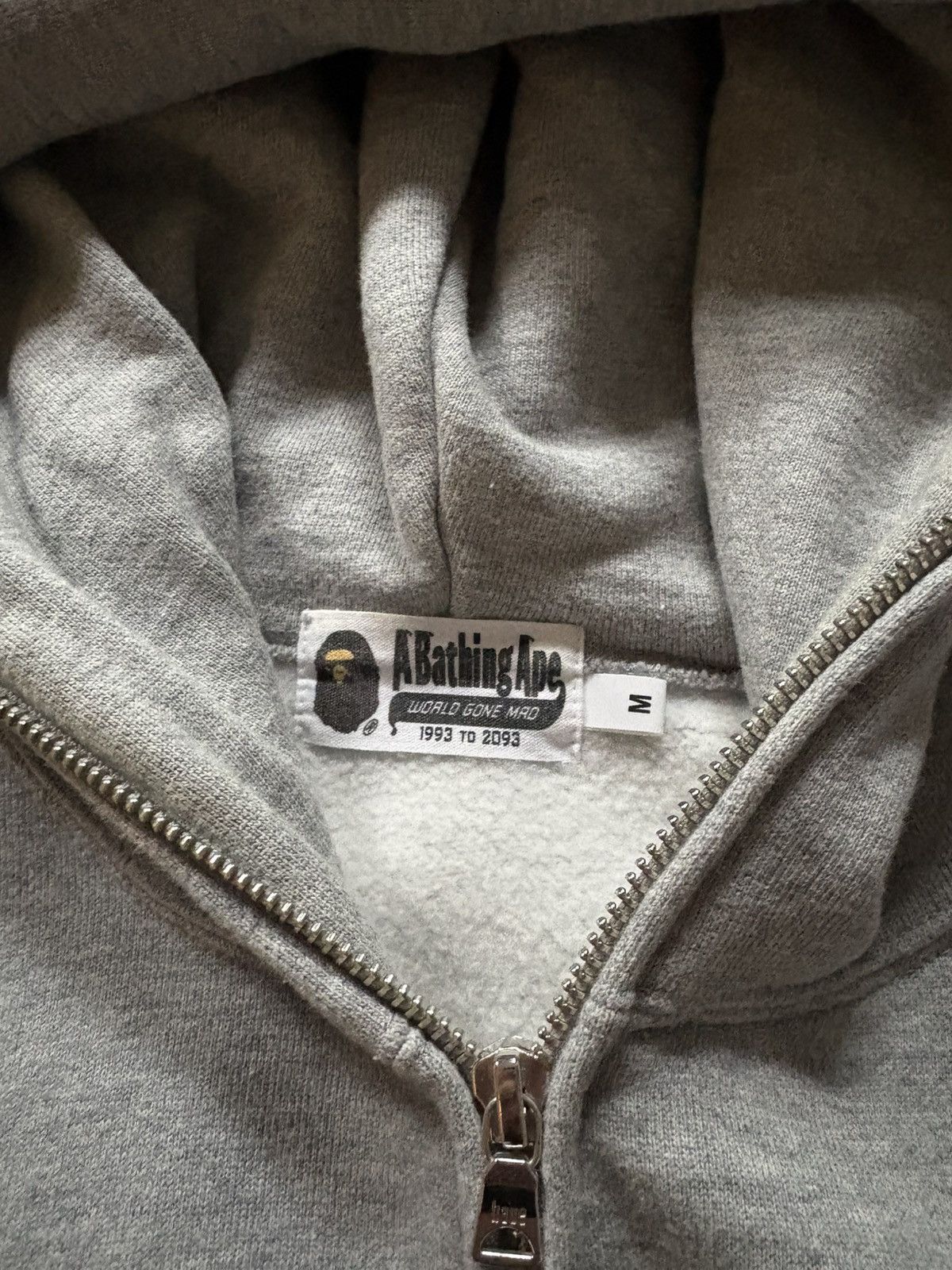 Bape 🦍🎨 BAPE Multicolor Logo Full-Zip Hoodie – Grey Size US S / EU 44-46 / 1 - 4 Thumbnail