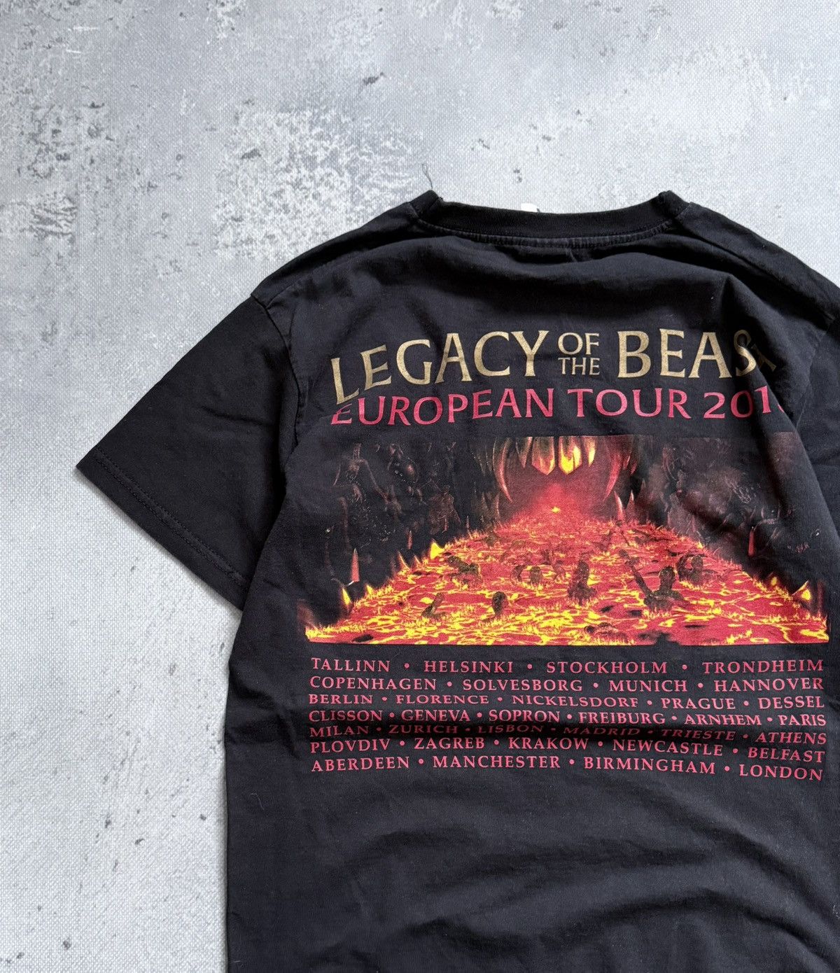 Band Tees × Vintage Iron Maiden Y2K avantgarde streetwear T-shirt Size US S / EU 44-46 / 1 - 4 Thumbnail