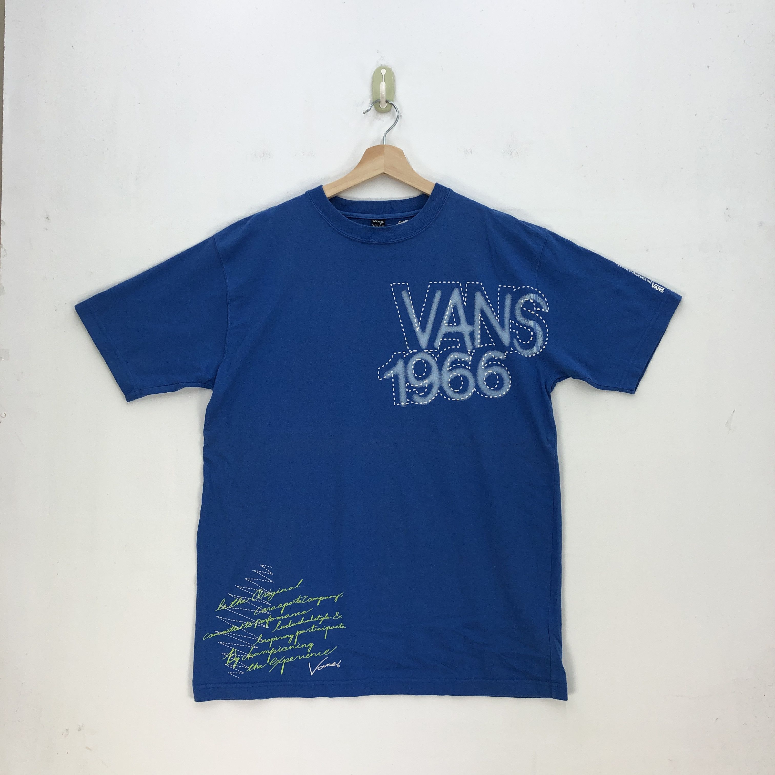 Vans Vintage Y2K Vans T Shirt Vans Skateboarding Crewneck Tees Size US M / EU 48-50 / 2 - 1 Thumbnail