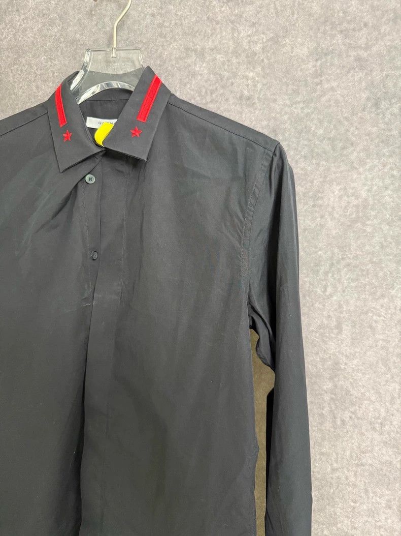 Givenchy Givenchy Black Shirt Size US M / EU 48-50 / 2 - 5 Thumbnail