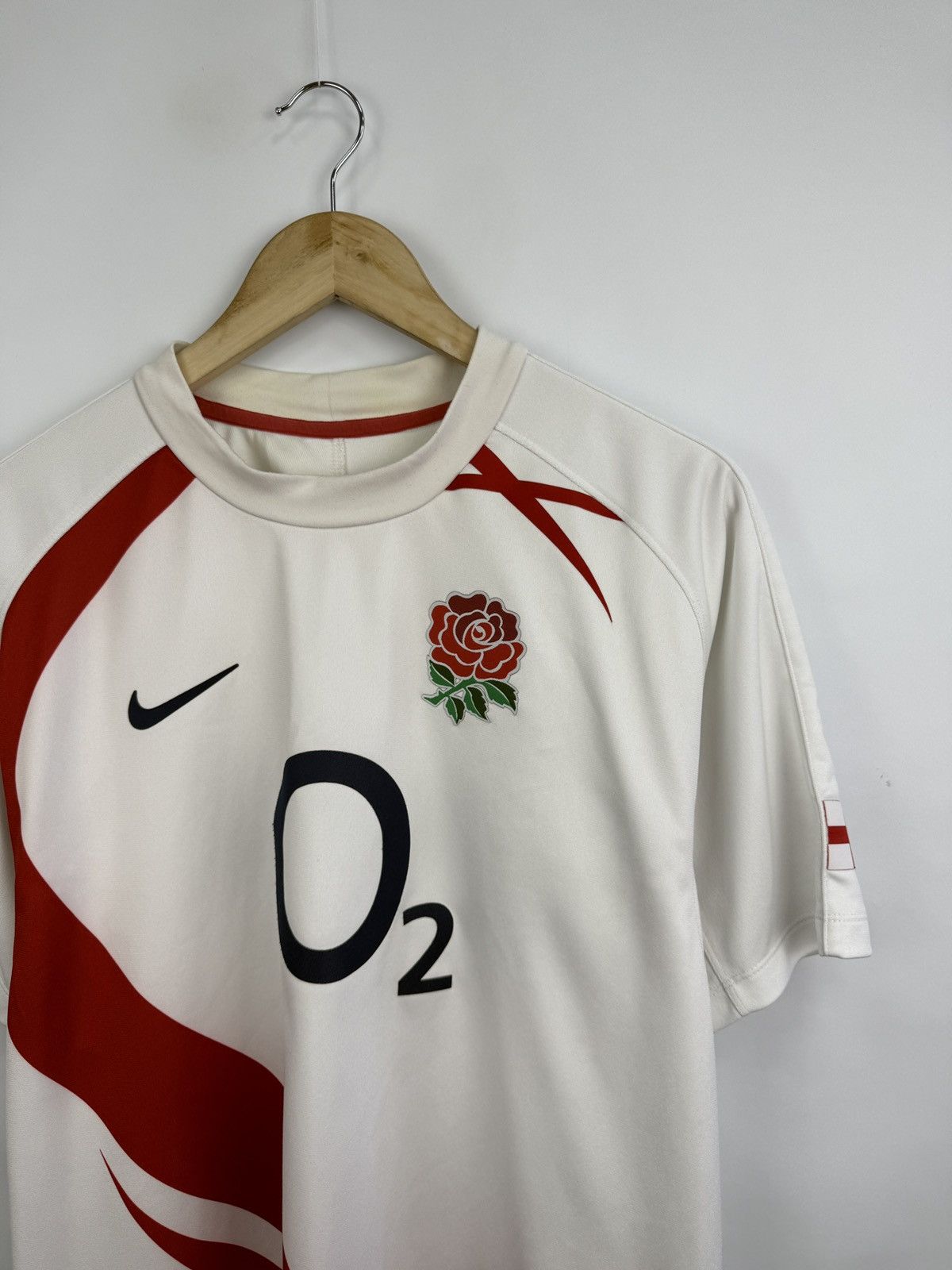 Nike 🏴󠁧󠁢󠁥󠁮󠁧󠁿 Vintage Y2K Nike Rugby England O2 T-Shirt Rare Retro Size US L / EU 52-54 / 3 - 2 Thumbnail