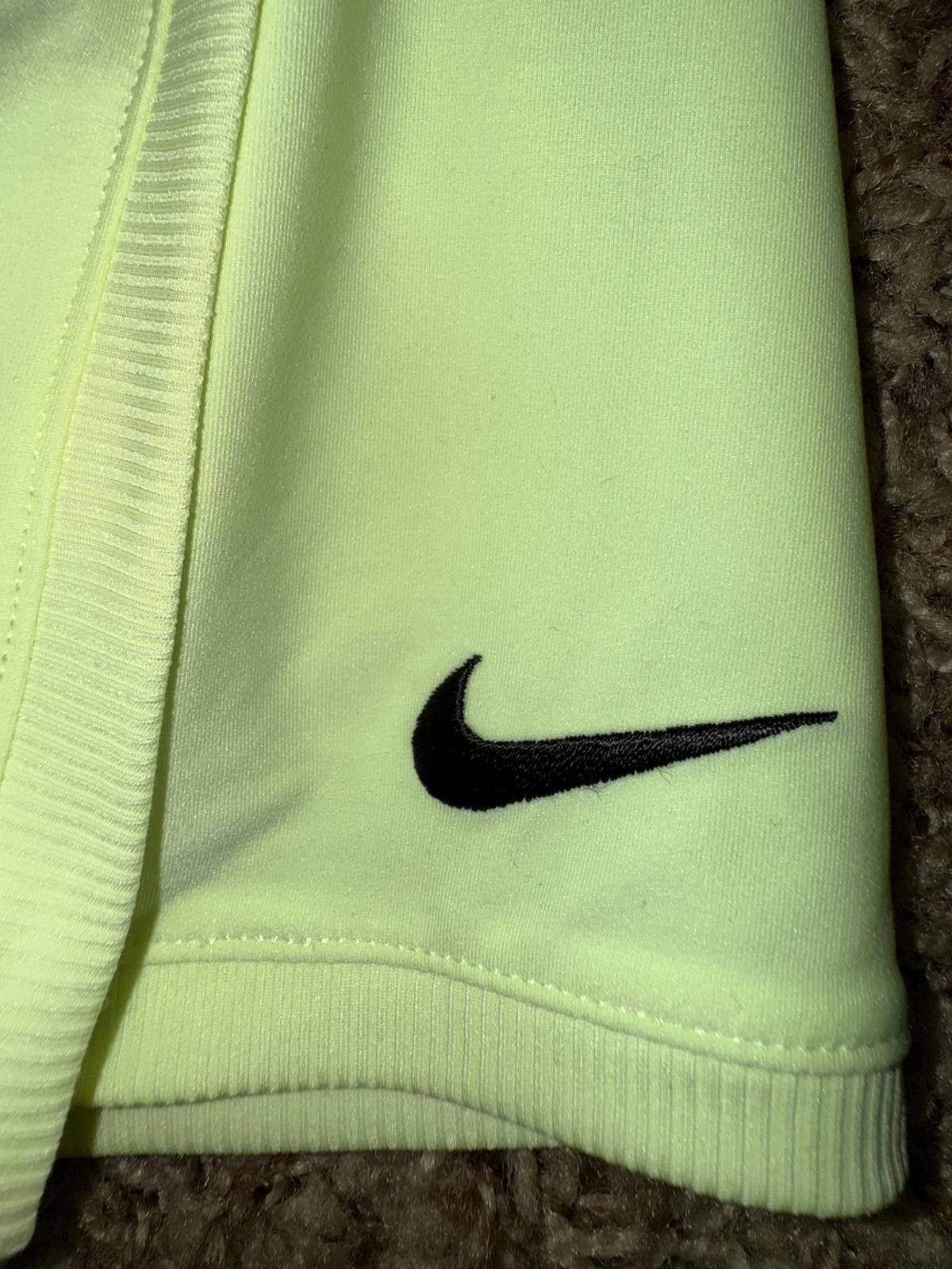 Nike Nike Victory Women's Dri-FIT Straight Tennis Skirt Sample Size 28" / US 6 / IT 42 - 4 Thumbnail
