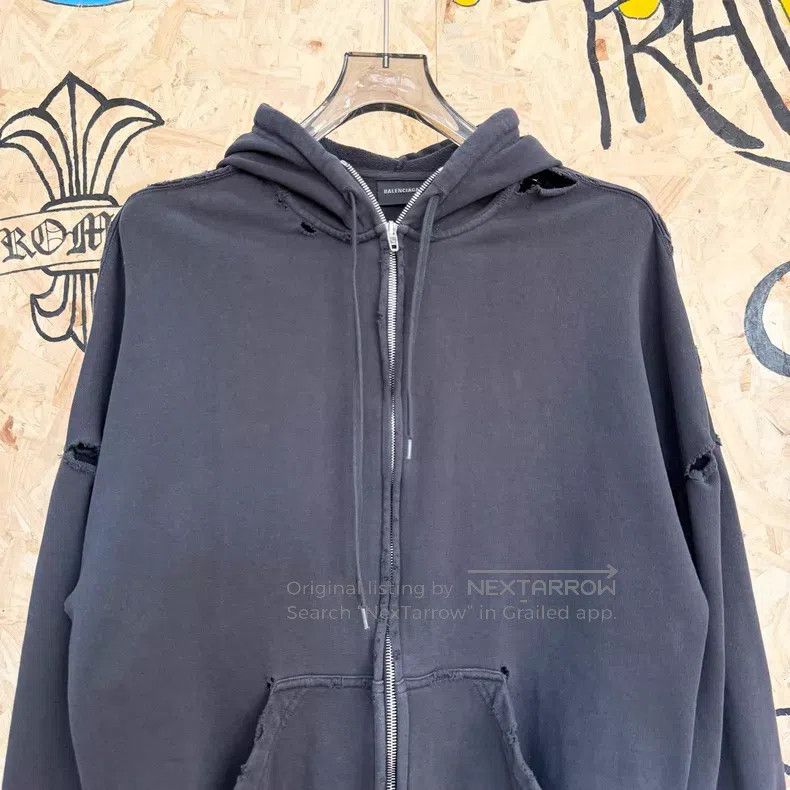 Balenciaga Balenciaga Distressed Zipper Hooded Jacket Size US S / EU 44-46 / 1 - 3 Thumbnail