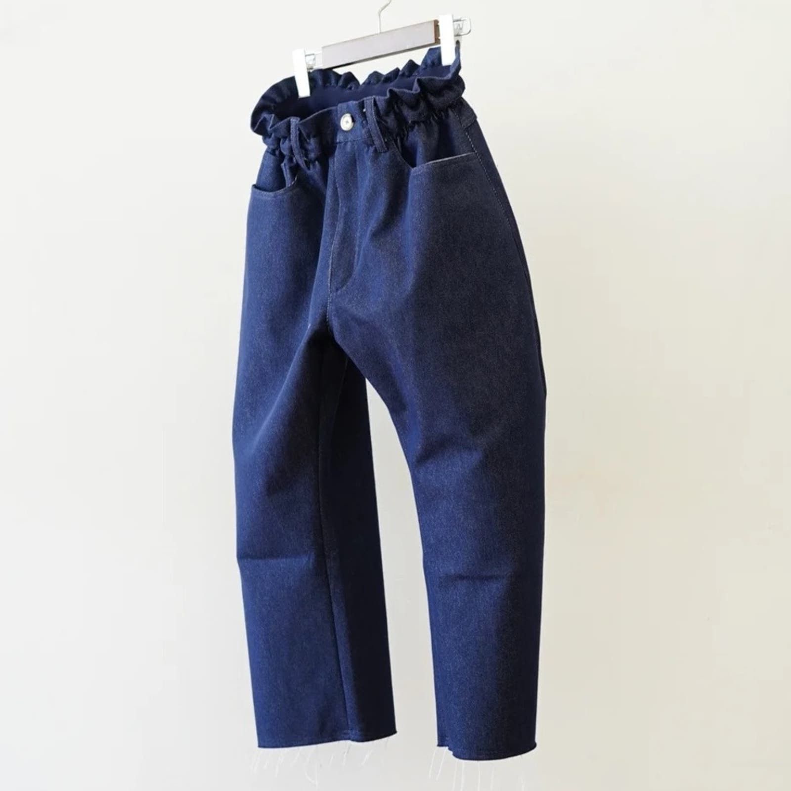 image of Eleph Navy Denim Circle Crop Pants Size Xs in Blue, Women's