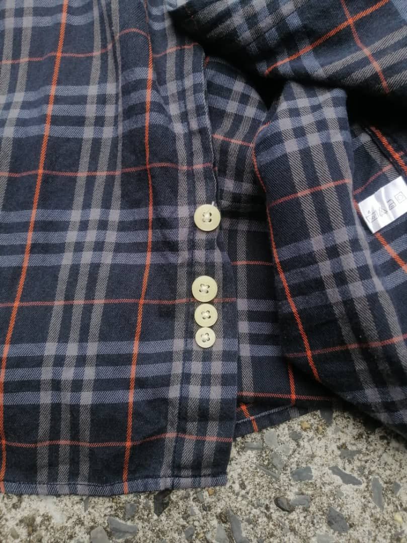 Burberry × Vintage Burberry Plaid Button Downs Longsleeve Shirt Size US L / EU 52-54 / 3 - 7 Thumbnail