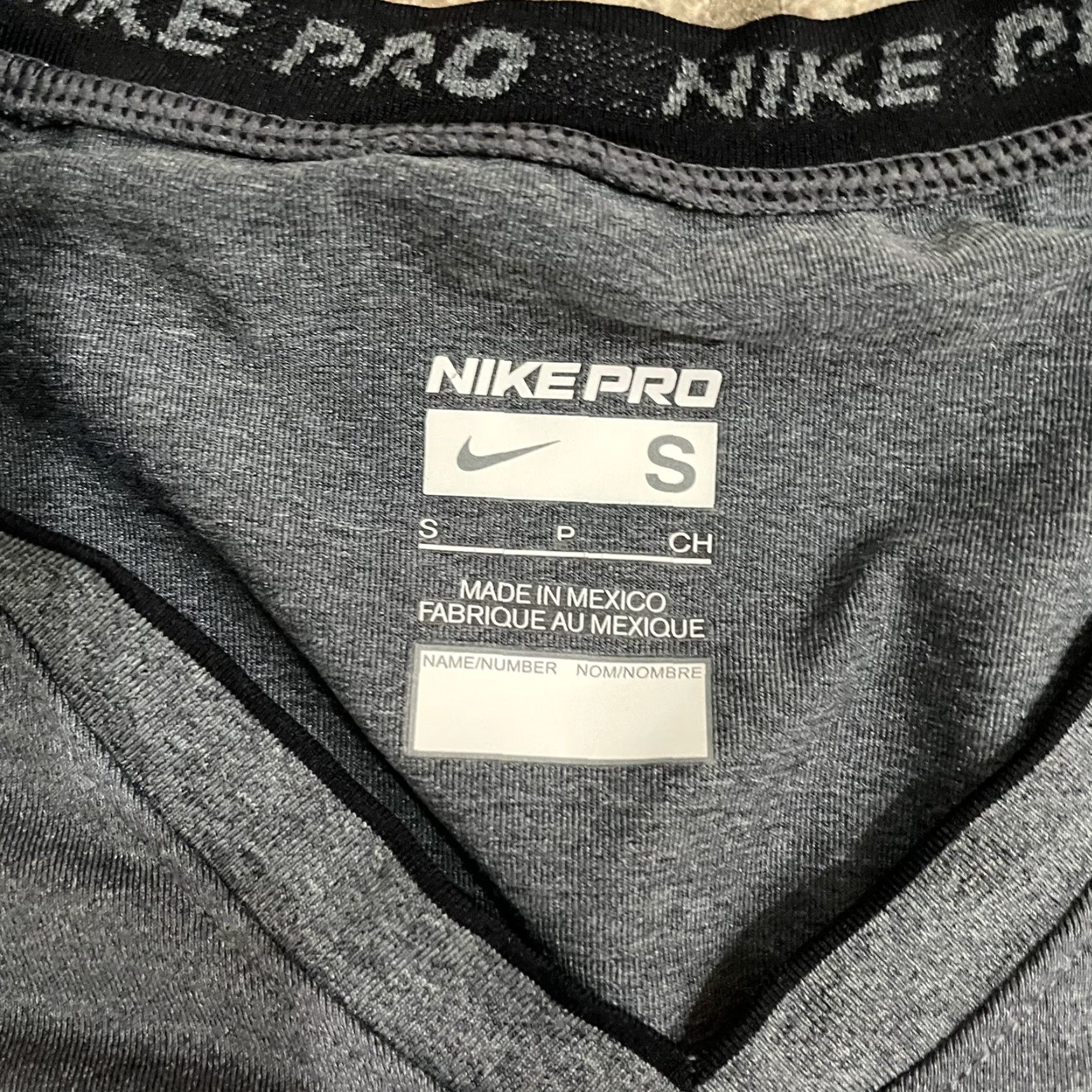 Nike Nike Pro Long Sleeve T-Shirt Mens Size Small Gray Athletic Activewear Size US S / EU 44-46 / 1 - 4 Thumbnail