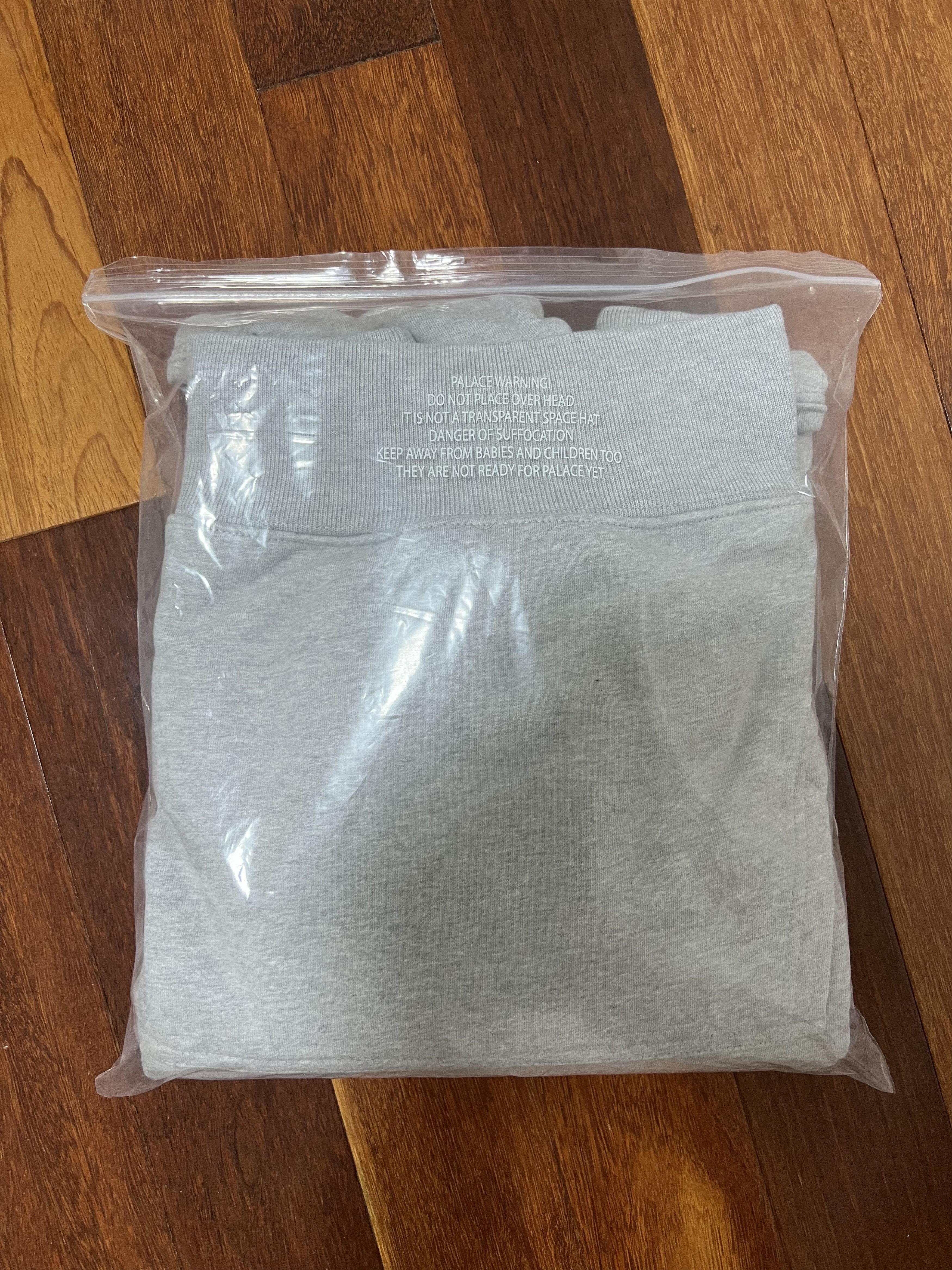 Palace 💚 2019 Palace Flocka P3 Hoodie Grey Marl Medium NEW Size US M / EU 48-50 / 2 - 12 Thumbnail
