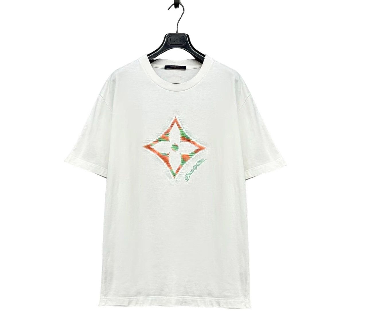 Louis Vuitton Louis Vuitton Monogram Graphic T-Shirt Size XL Size US XL / EU 56 / 4 - 1 Thumbnail