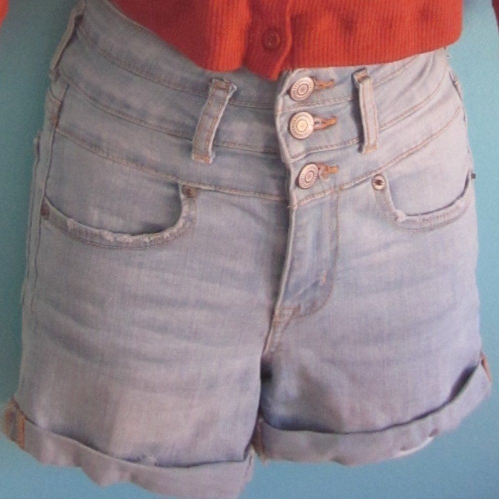 Aeropostale Aero Super High Rise Light Denim Jeans Shorts Size 2 Size 26" / US 2 / IT 38 - 4 Thumbnail