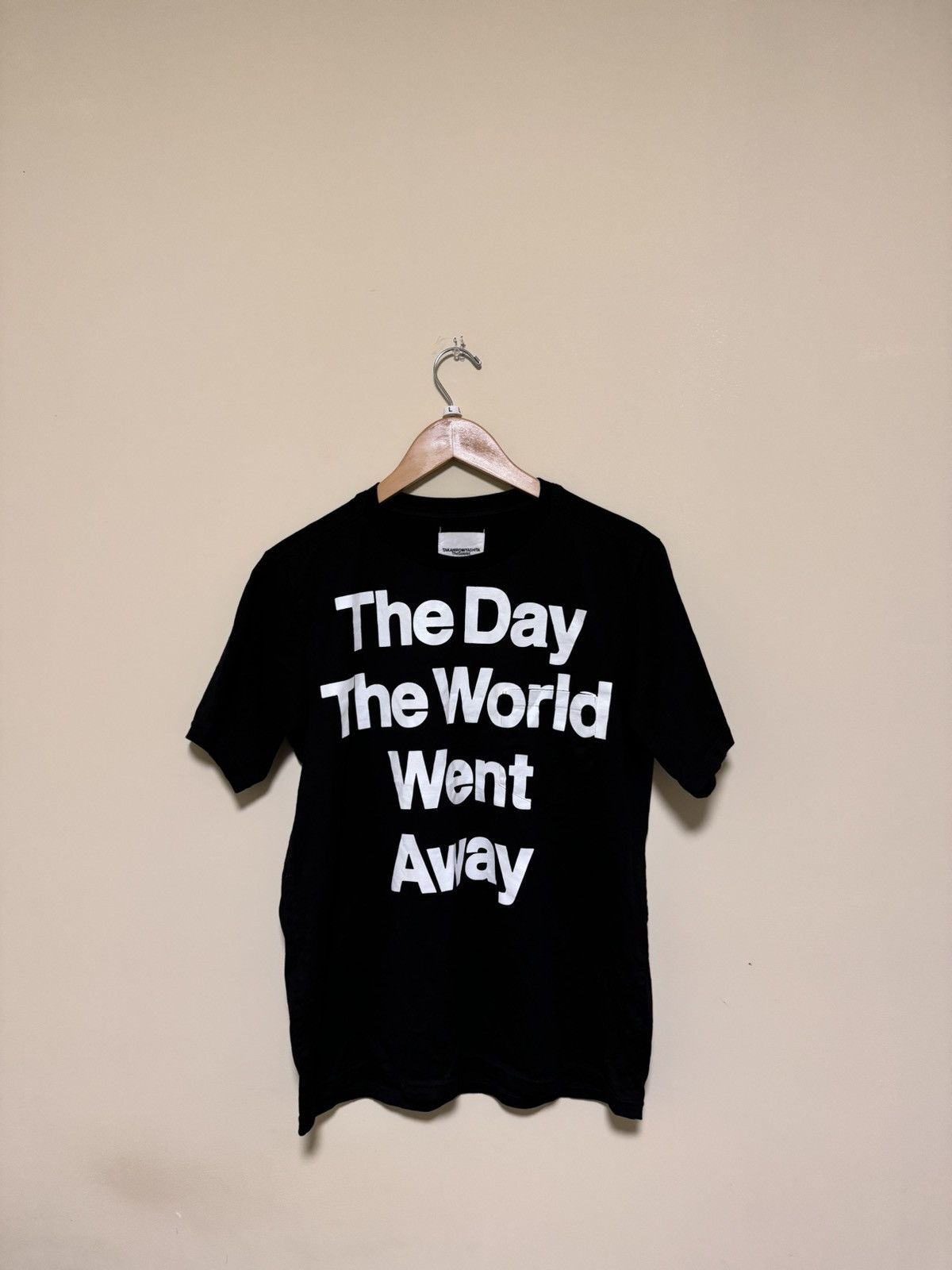 Takahiromiyashita The Soloist. Black ‘The Day The World Went Away’ T-Shirt Size US S / EU 44-46 / 1 - 1 Thumbnail