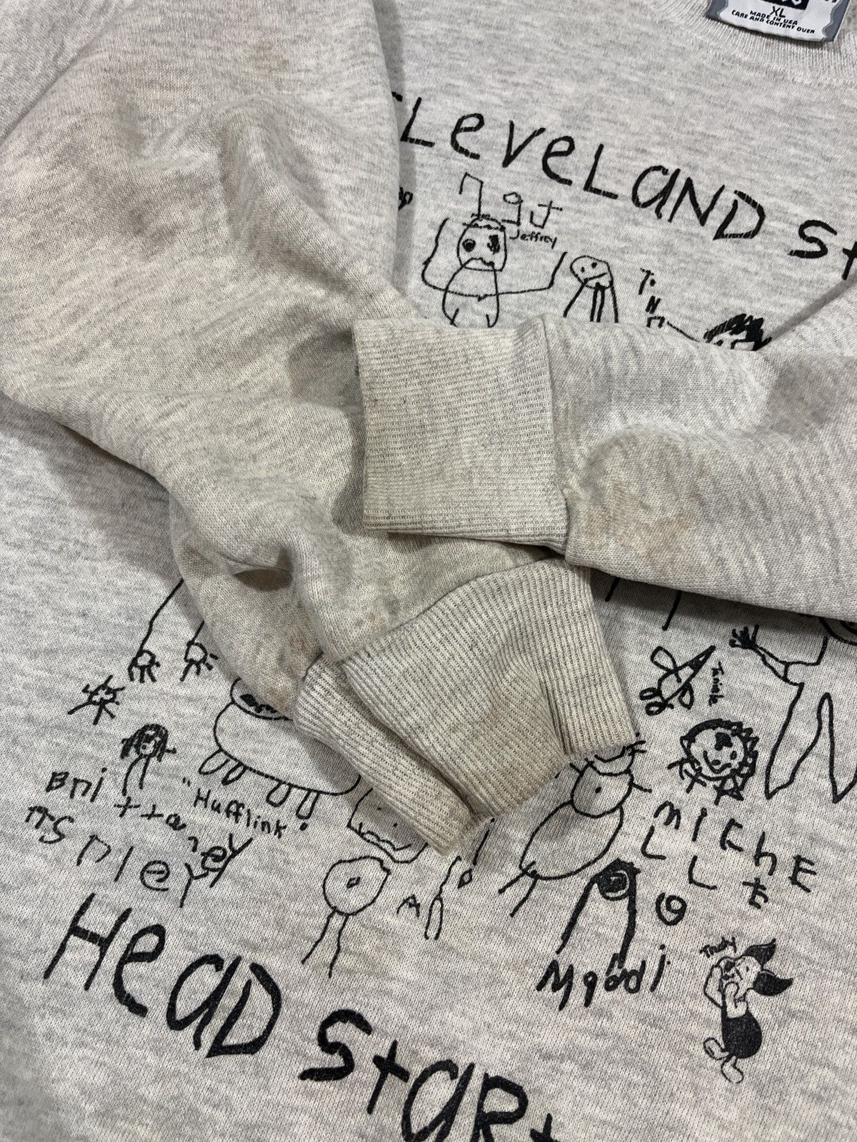 Vintage Vintage 90s Childrens Art Crewneck Sweatshirt Heather Gray Size US XL / EU 56 / 4 - 9 Thumbnail