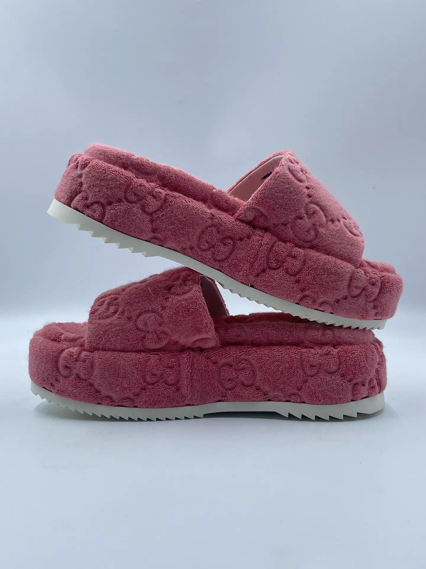 Gucci Gucci Towel Slides K2 Size US 6 / IT 36 - 4 Thumbnail