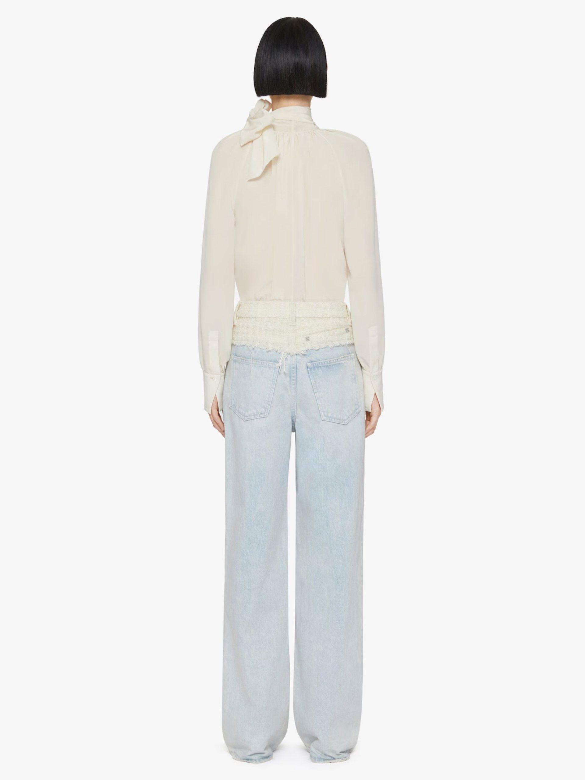 Givenchy o1w1db10126 Tops in White Size M / US 6-8 / IT 42-44 - 4 Thumbnail