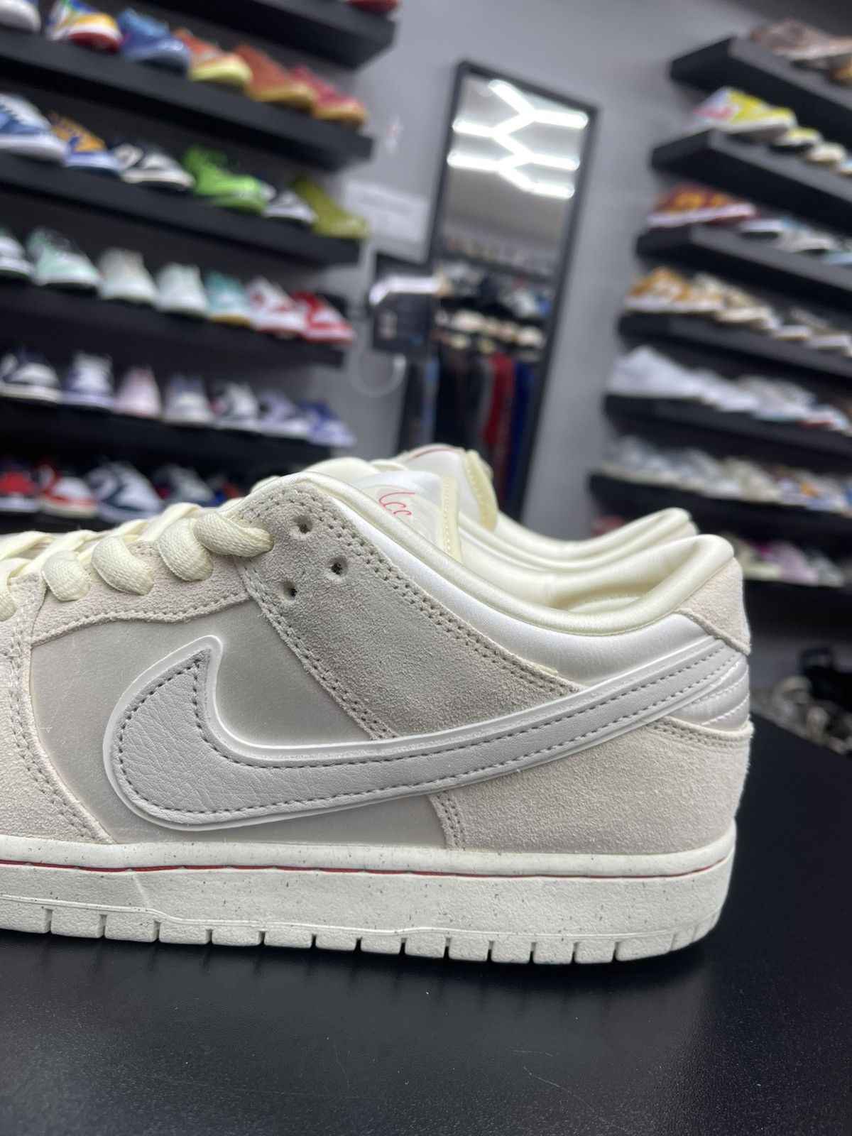 Nike Size 11.5 - Nike Dunk Low SB City Of Love Light Bone Size US 11.5 / EU 44-45 - 5 Thumbnail