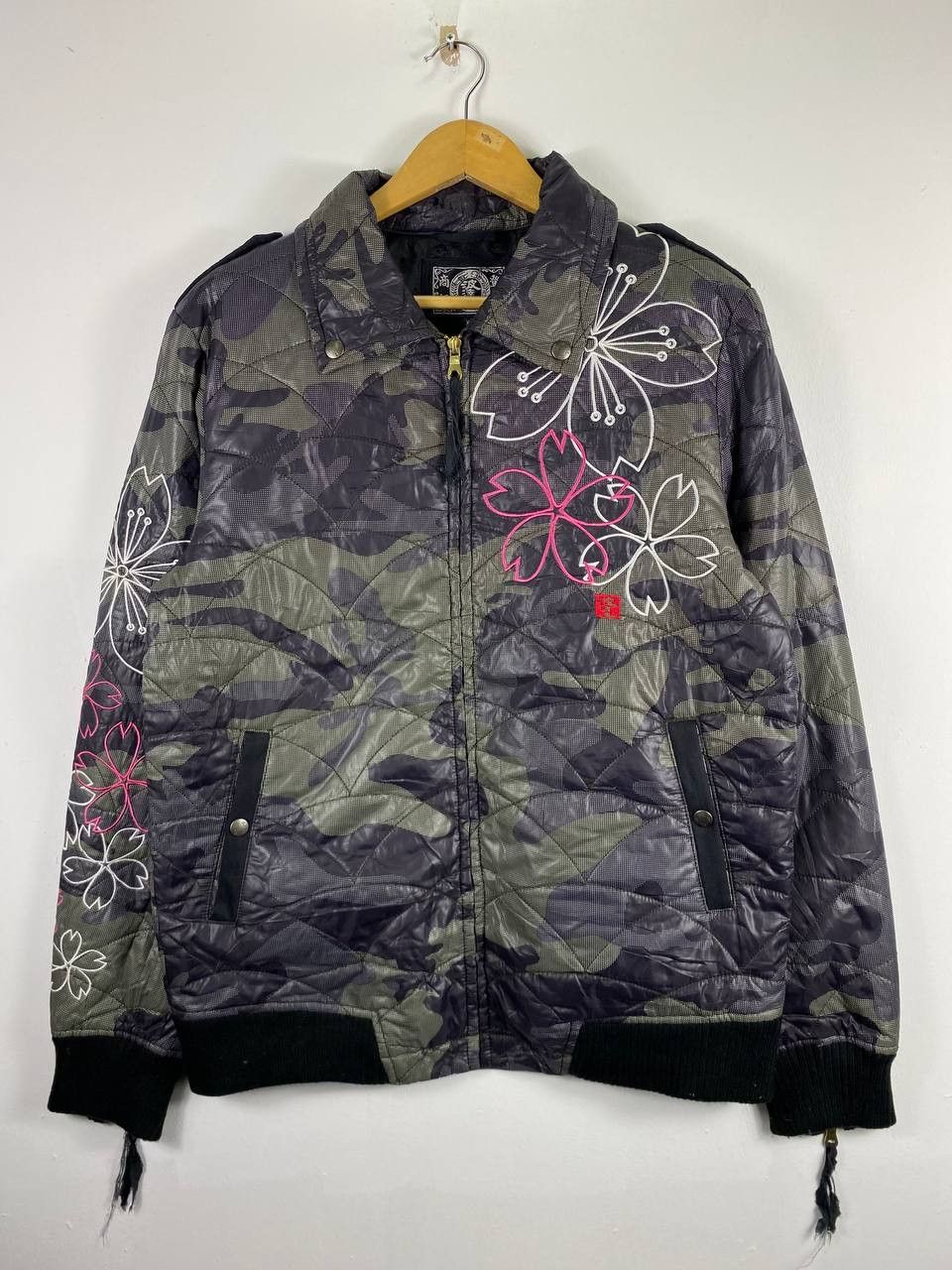 Japanese Brand japanese brands sukajan jacket sakura embroided nice design Size US XL / EU 56 / 4 - 1 Thumbnail