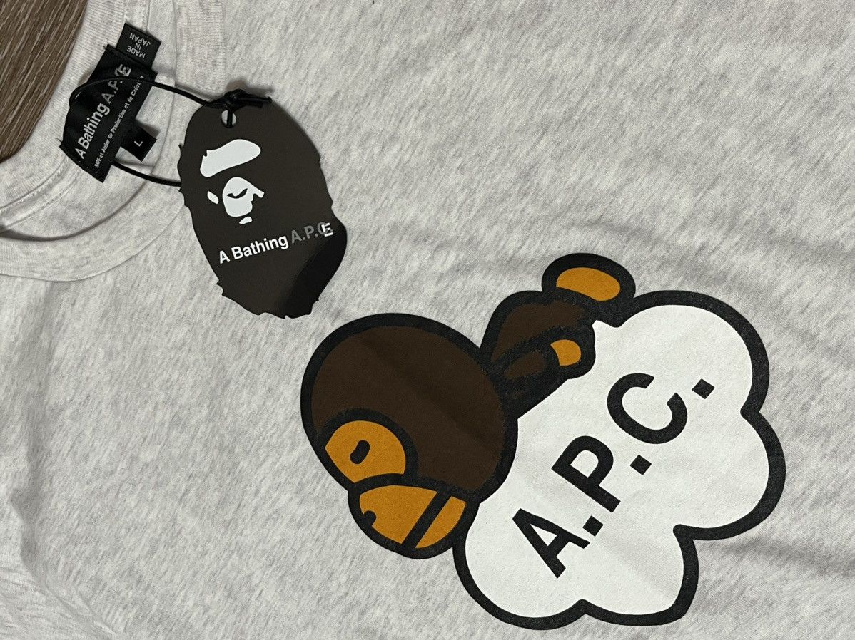 A.P.C. × Bape A.P.C X A Bathing Ape Baby Milo Sleeping On A Cloud Tee NWT Size US L / EU 52-54 / 3 - 5 Thumbnail