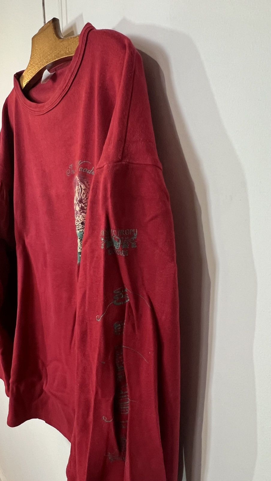 Band Tees Vintage 90s in the woods ... Heart of the Ages red shirt Size US L / EU 52-54 / 3 - 4 Thumbnail