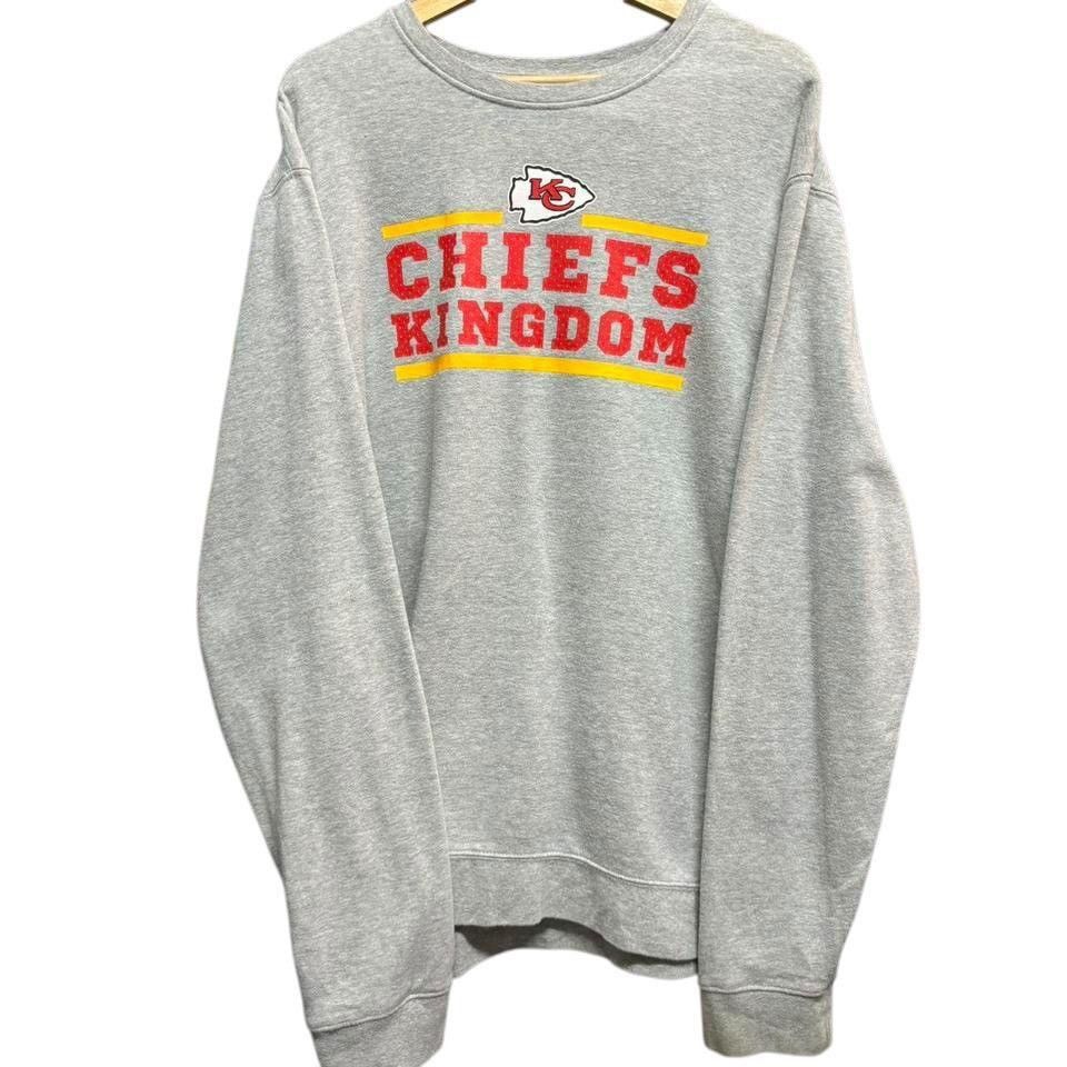 Vintage Vintage Chiefs kingdom sweatshirt size: XL Size US XL / EU 56 / 4 - 1 Thumbnail