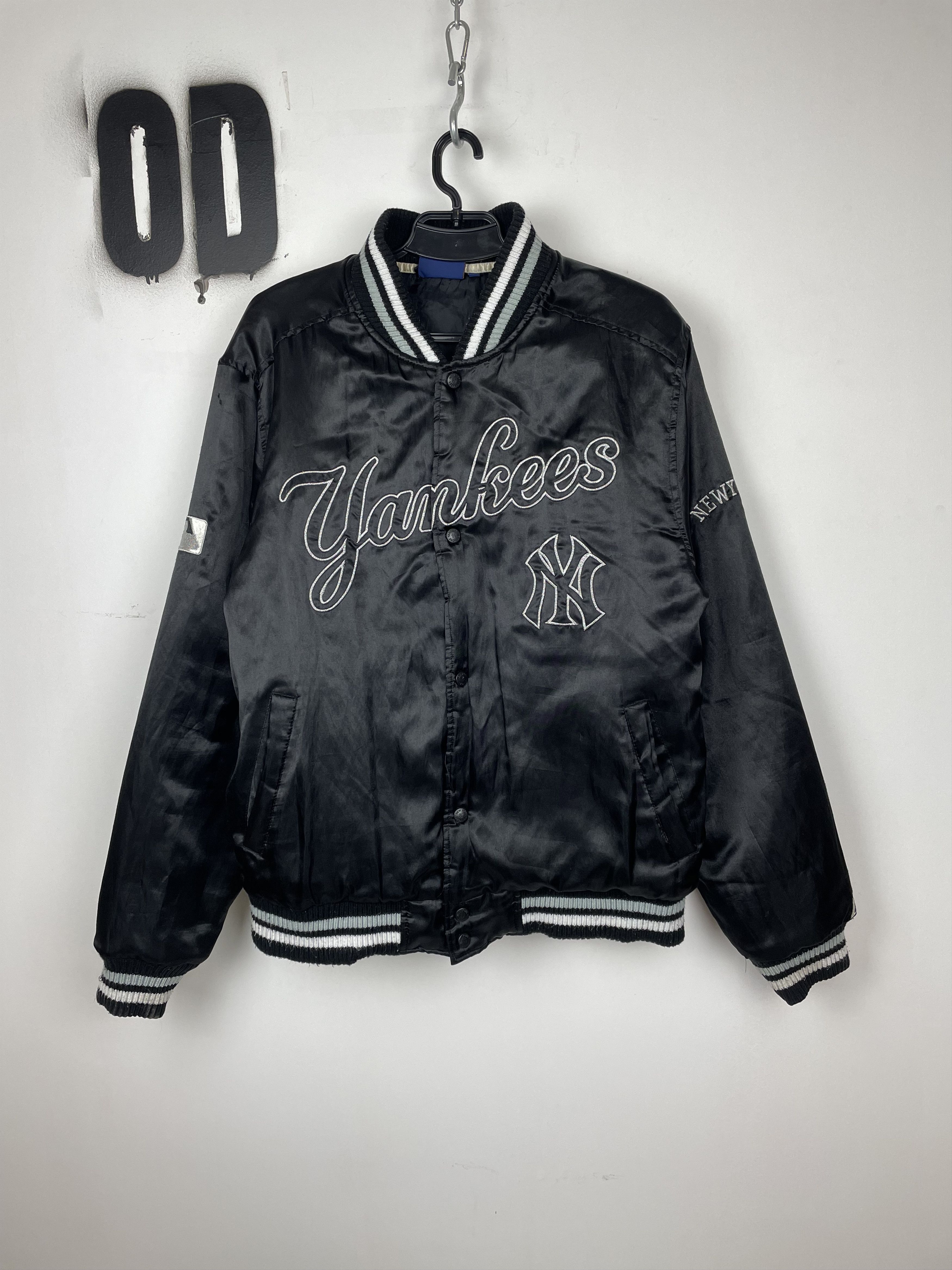 Cooperstown Yankees Vintage Bomber Jacker Black Sz L