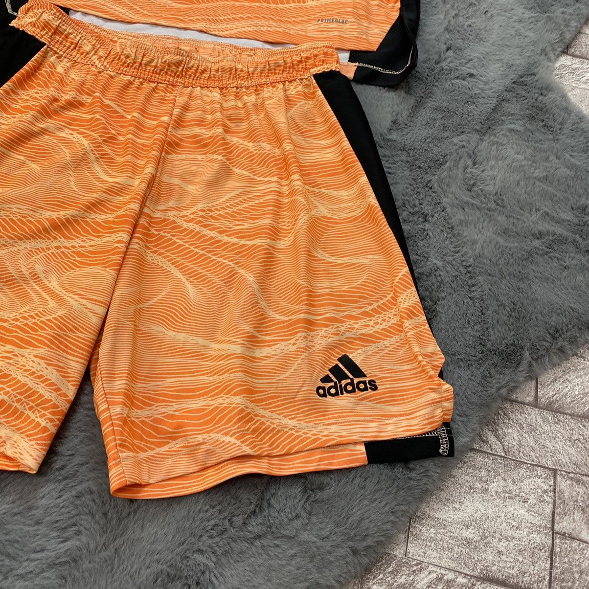 Adidas × Lids Rare Original Leeds United 2021/2022 Football Shirt Shorts Size 36R - 5 Thumbnail