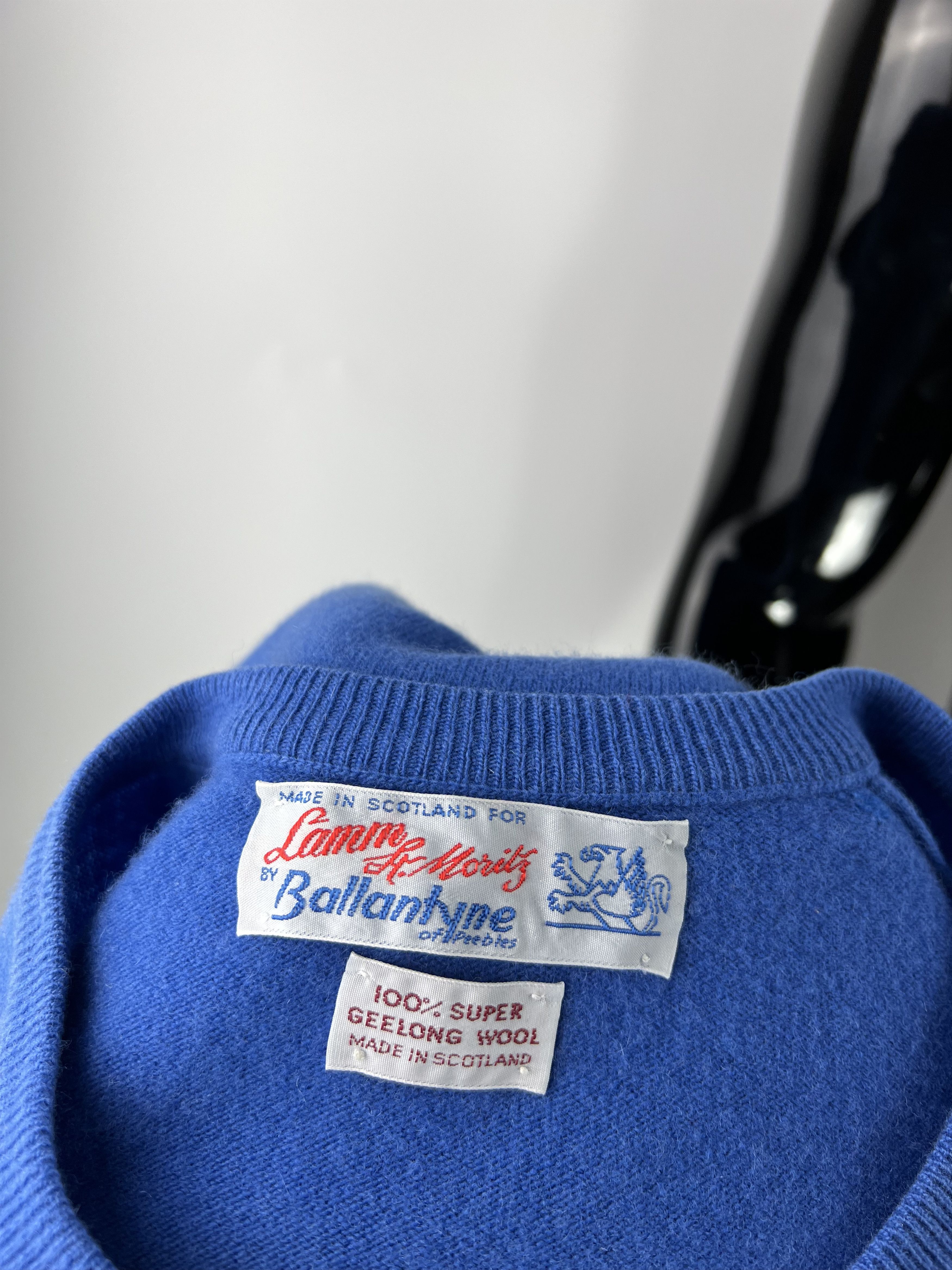 Ballantyne Ballantyne Vintage 100% Super Geelong Wool V-Neck Sweater L Size US L / EU 52-54 / 3 - 6 Thumbnail