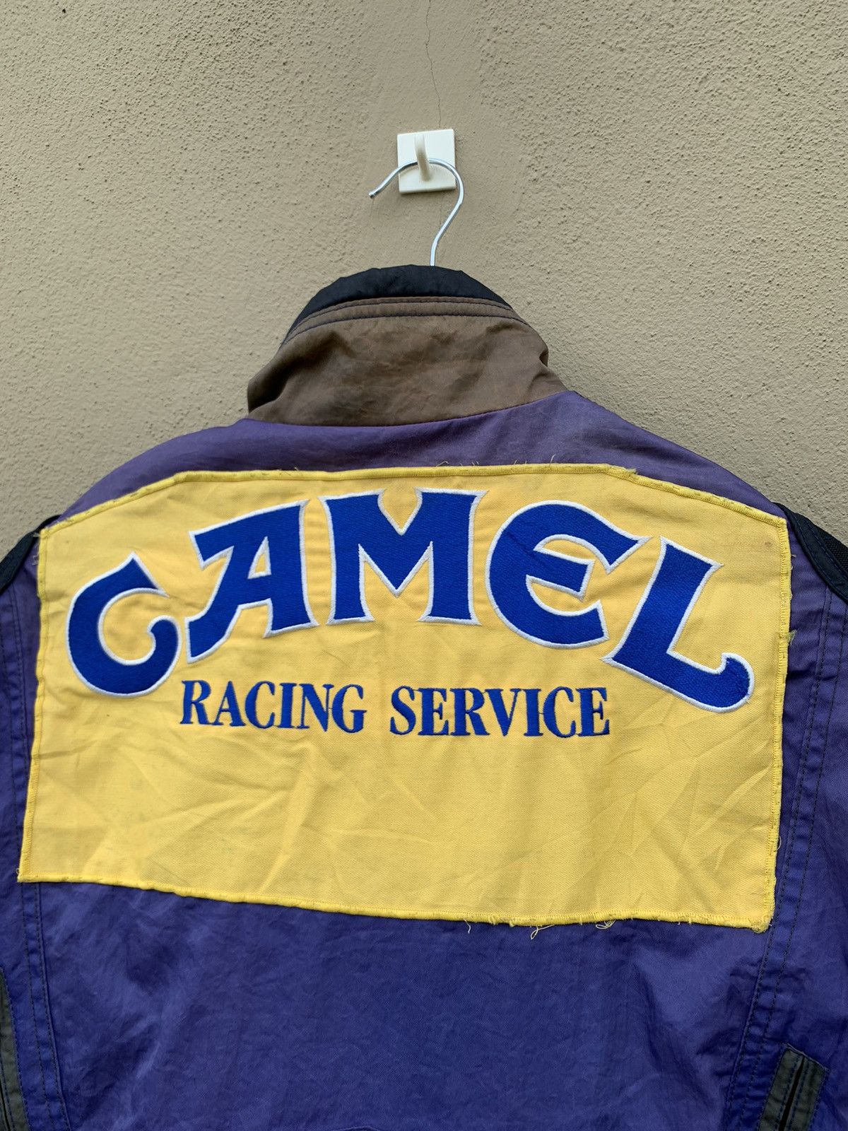 Vintage Vintage 90s GoldWin Camel Racing Jacket Size US L / EU 52-54 / 3 - 4 Thumbnail