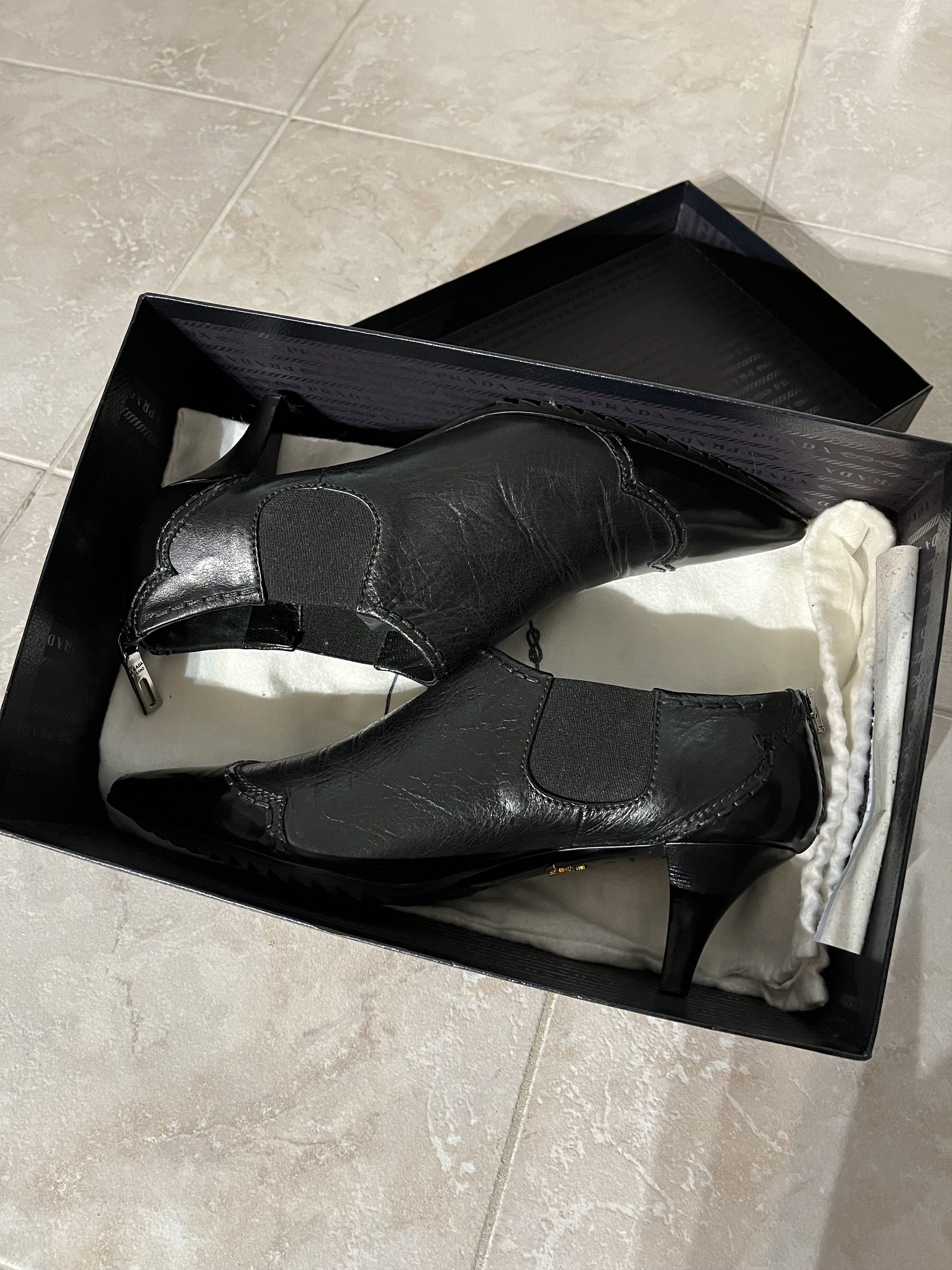 Prada New Prada Women's Heels with a box Size US 8 / IT 38 - 6 Thumbnail